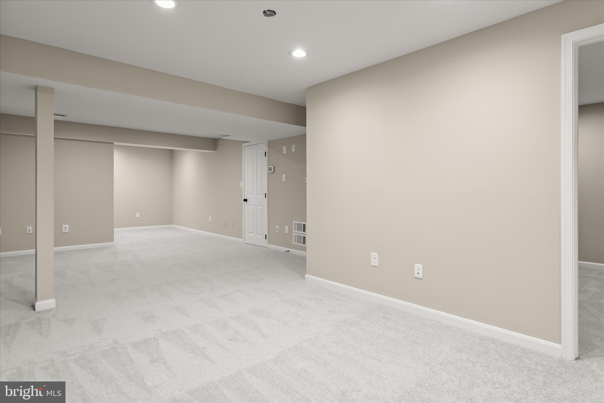 ARBOR WOODS - Residential