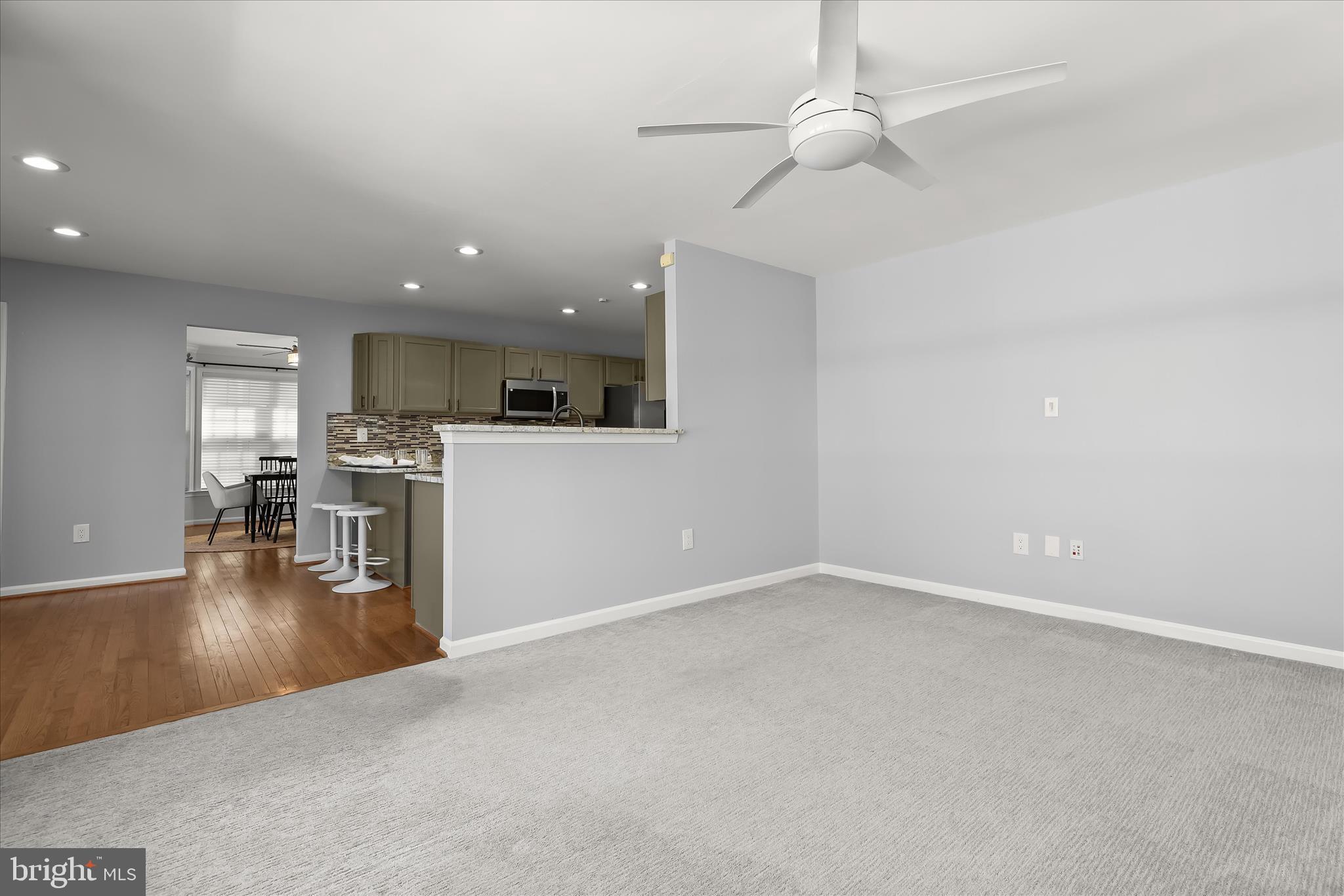 ARBOR WOODS - Residential