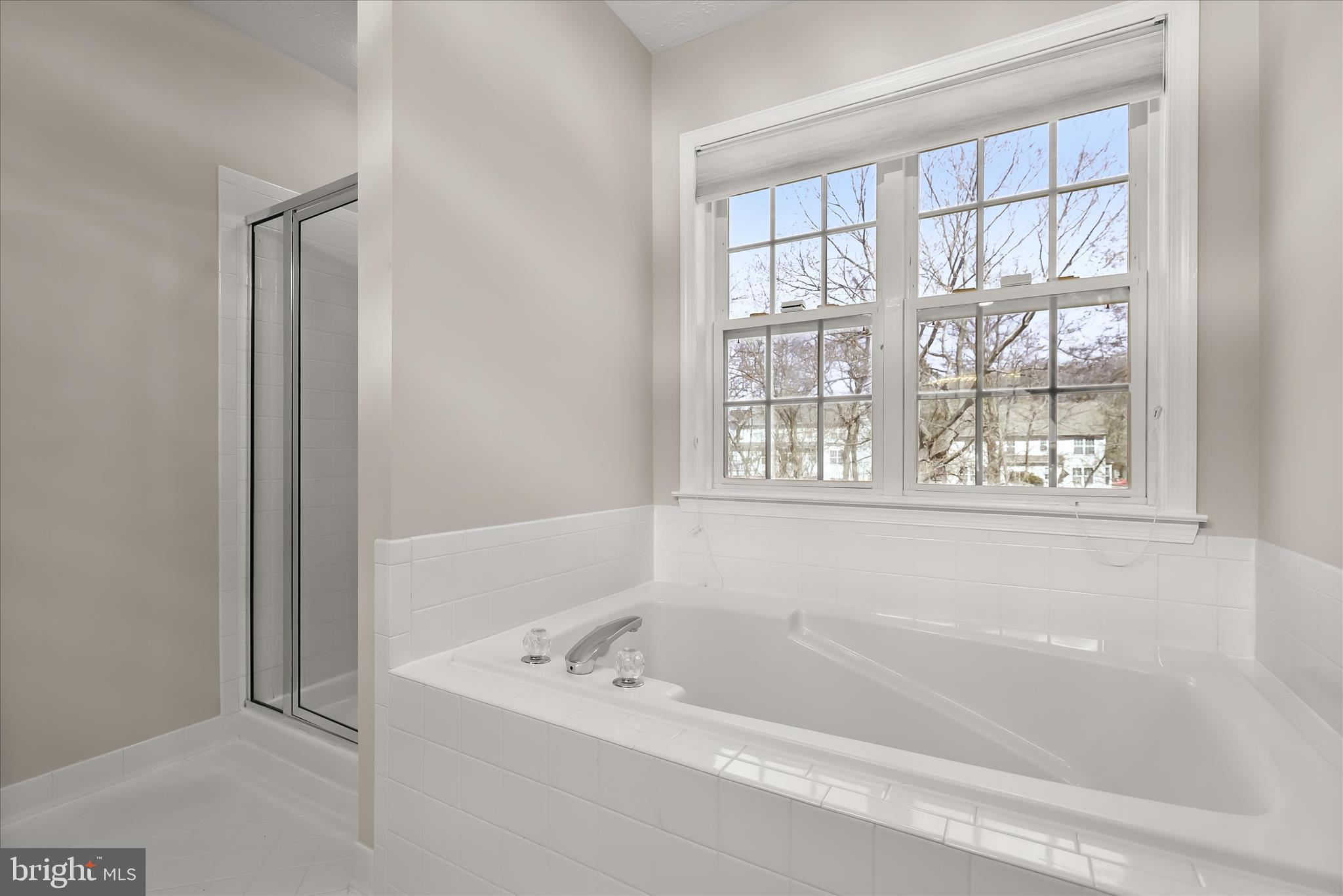 ARBOR WOODS - Residential