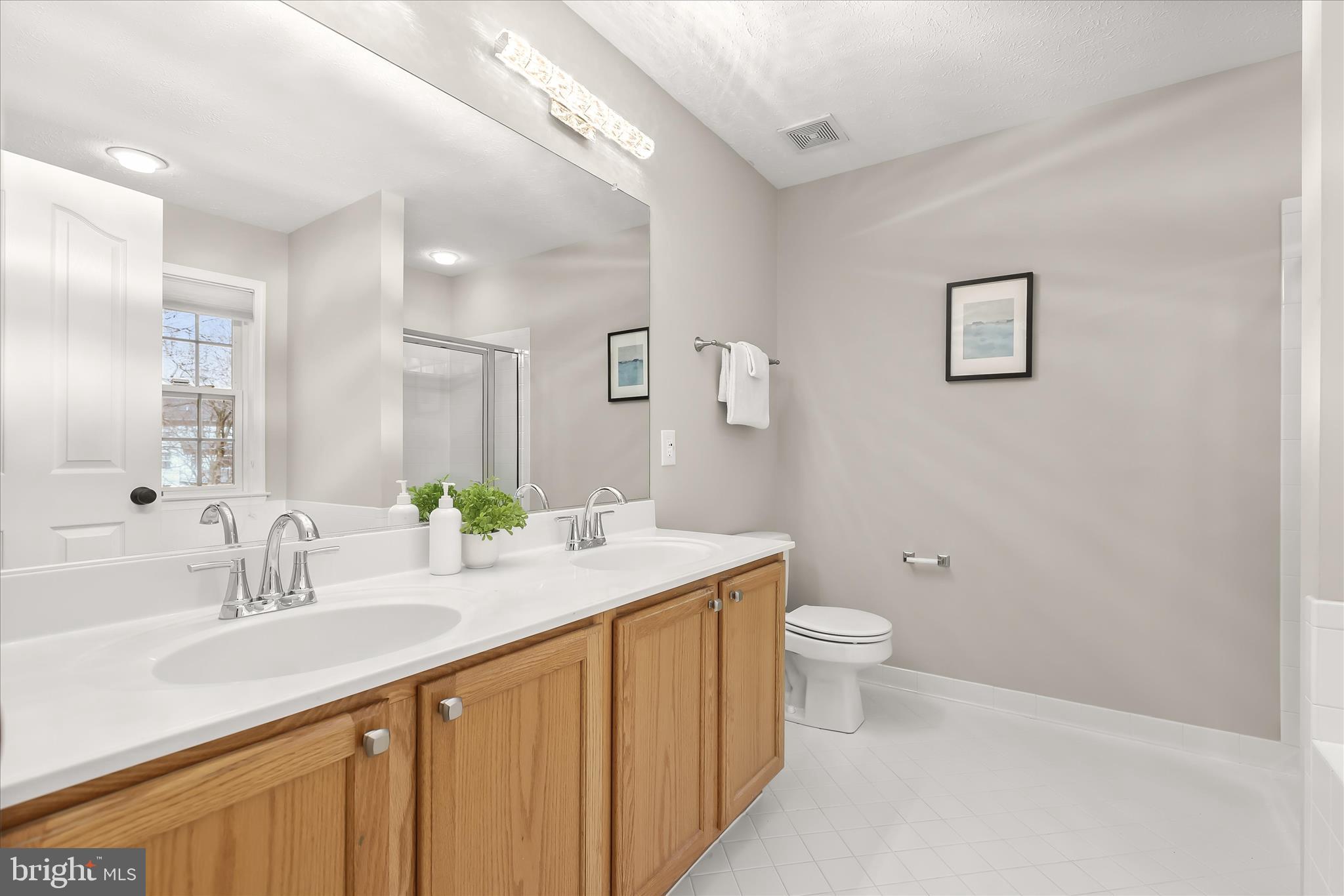 ARBOR WOODS - Residential