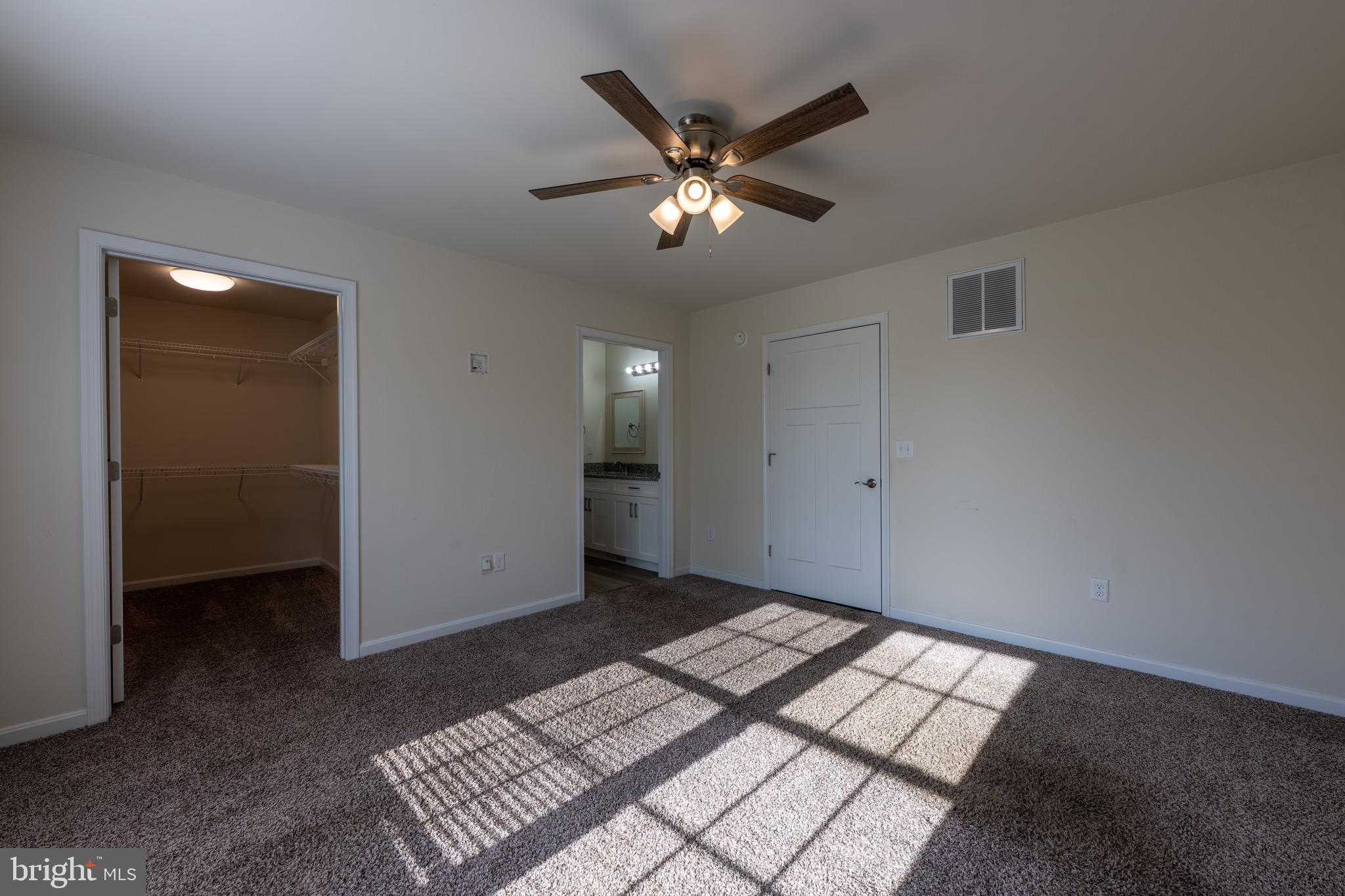 PLANTATION CROSSIN - Residential