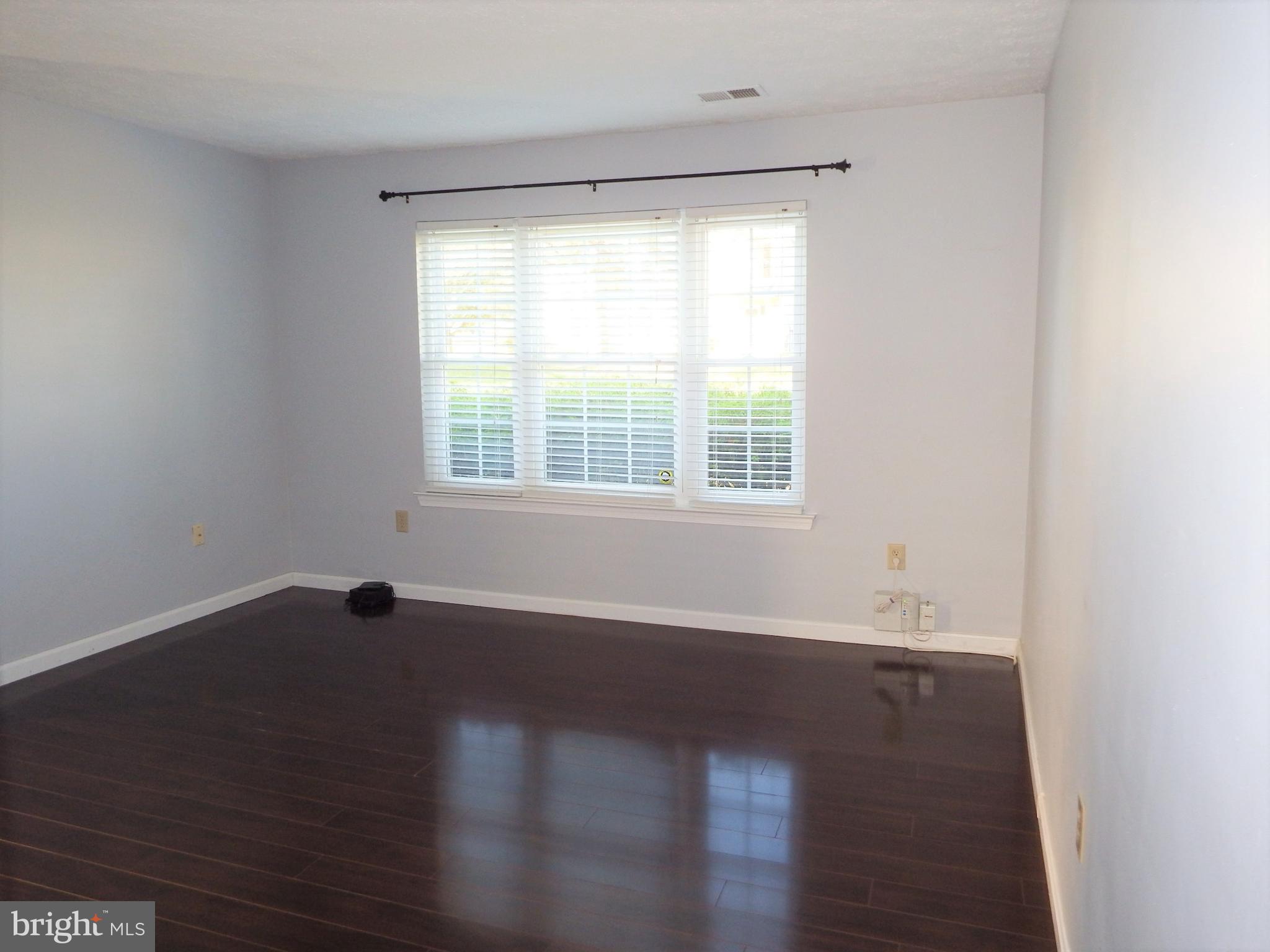 OAKWOOD - Residential Lease