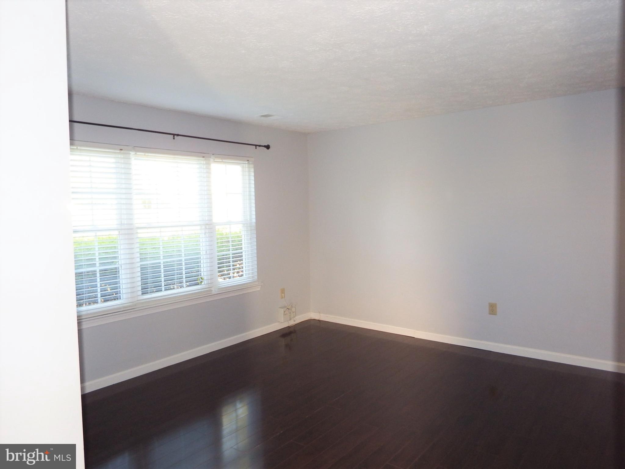 OAKWOOD - Residential Lease