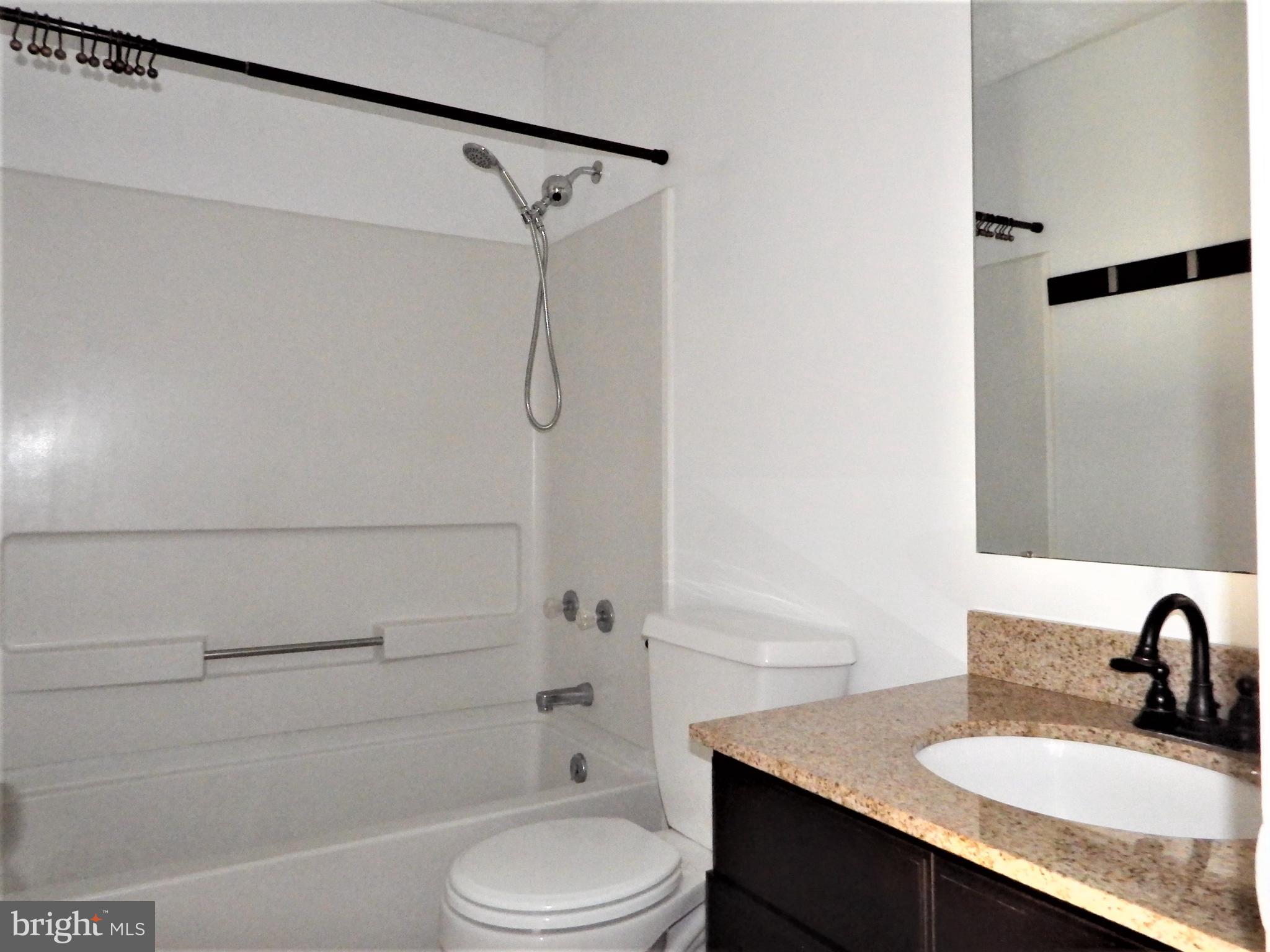 OAKWOOD - Residential Lease