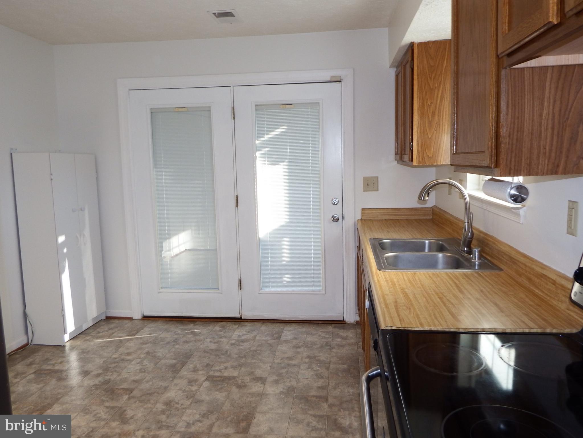 OAKWOOD - Residential Lease