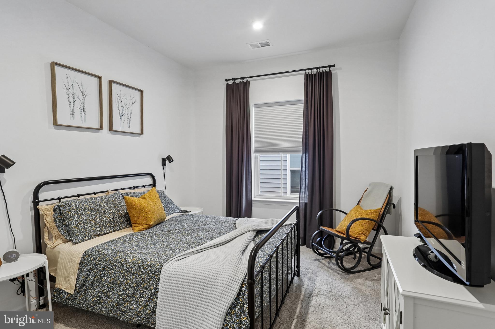 TUSCARORA CREEK - Residential