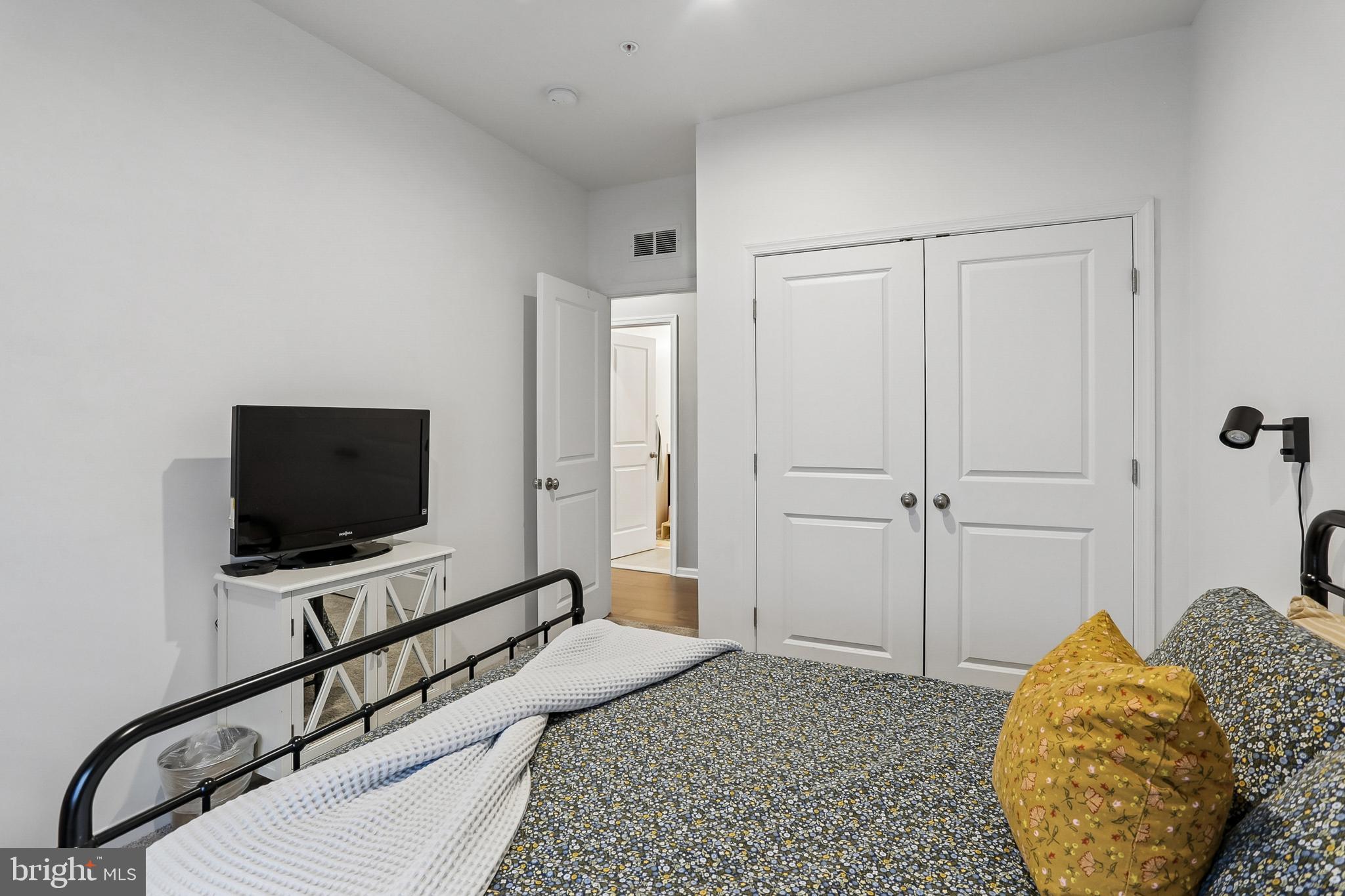 TUSCARORA CREEK - Residential