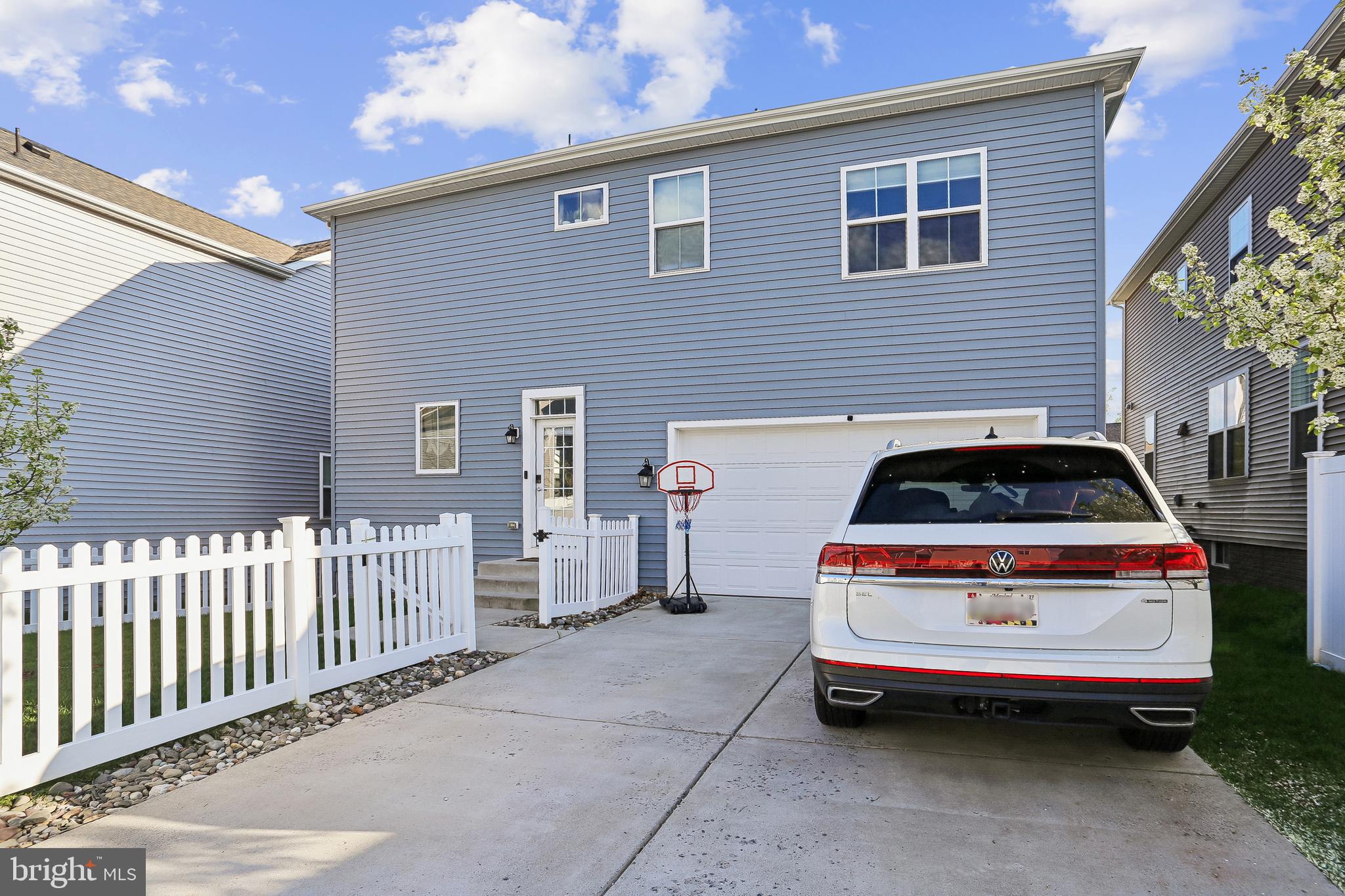 TUSCARORA CREEK - Residential