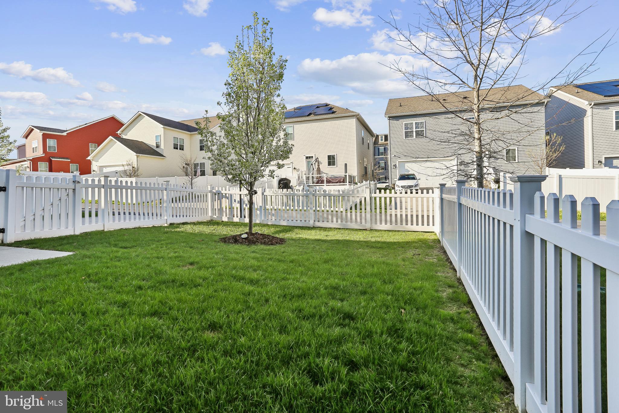 TUSCARORA CREEK - Residential