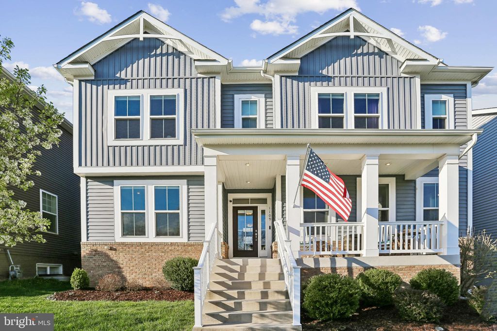 Photo of 1109 Saxton Drive, FREDERICK, MD 21702 (MLS # MDFR2079870)