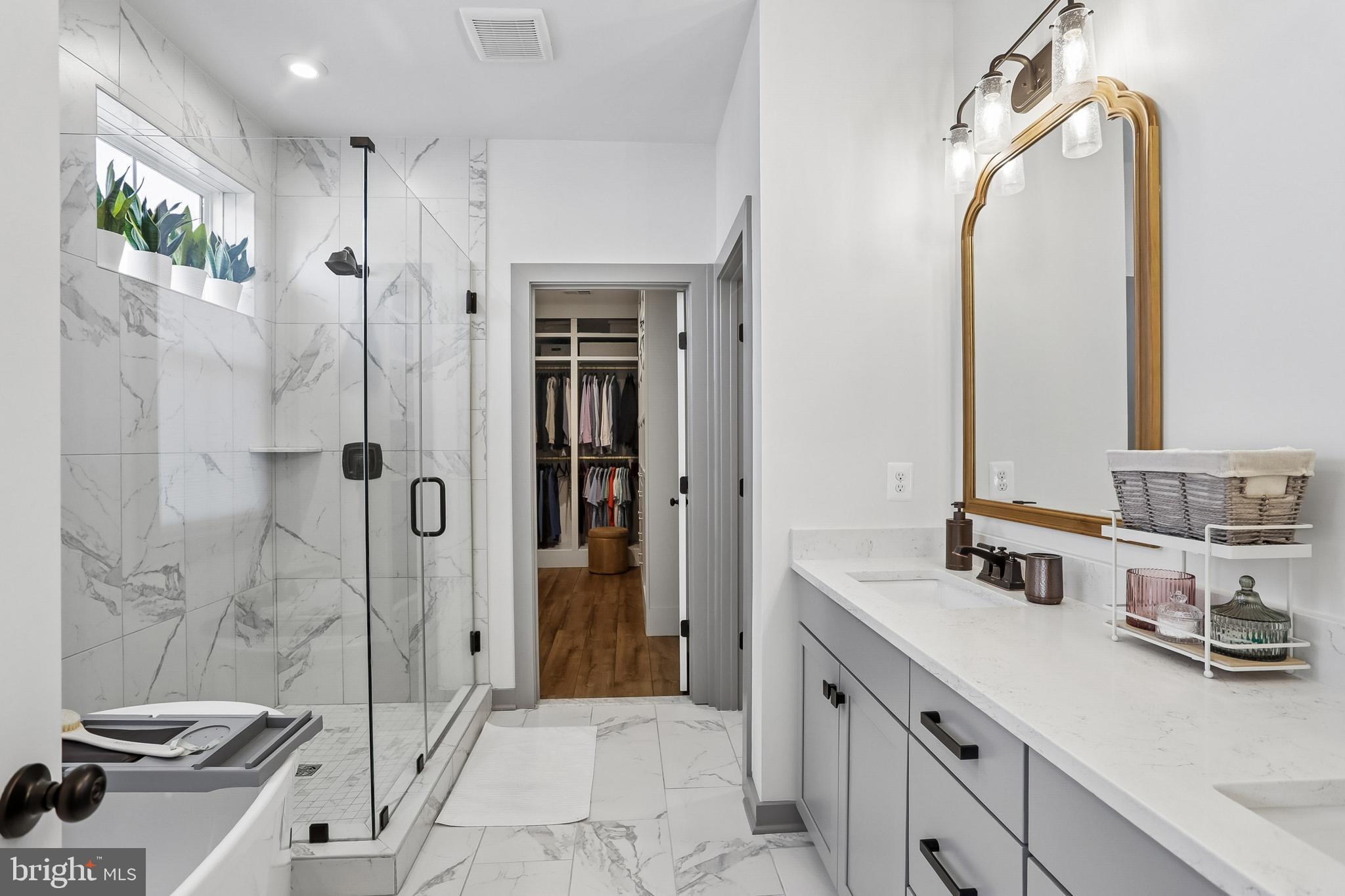 TUSCARORA CREEK - Residential