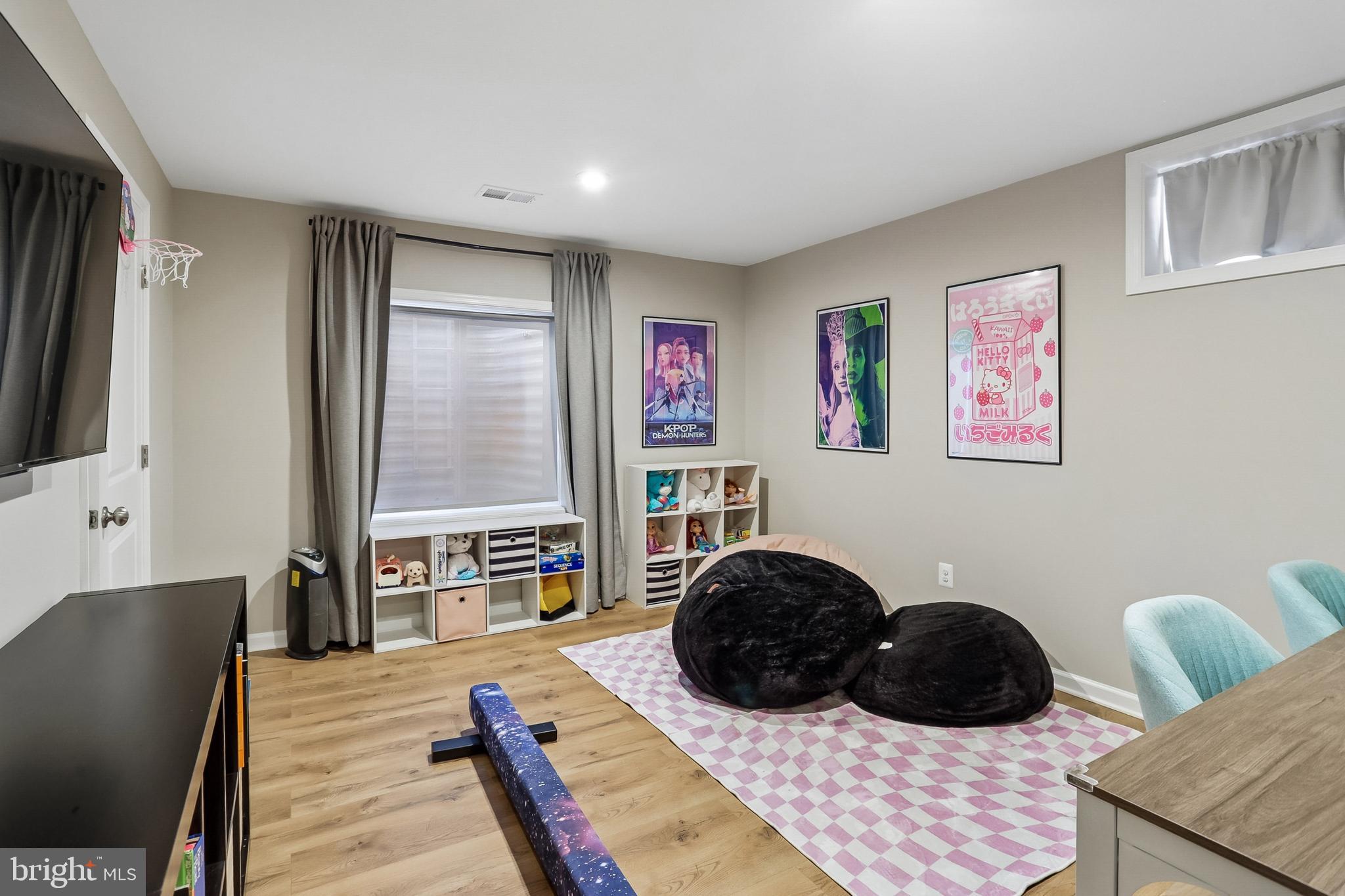 TUSCARORA CREEK - Residential