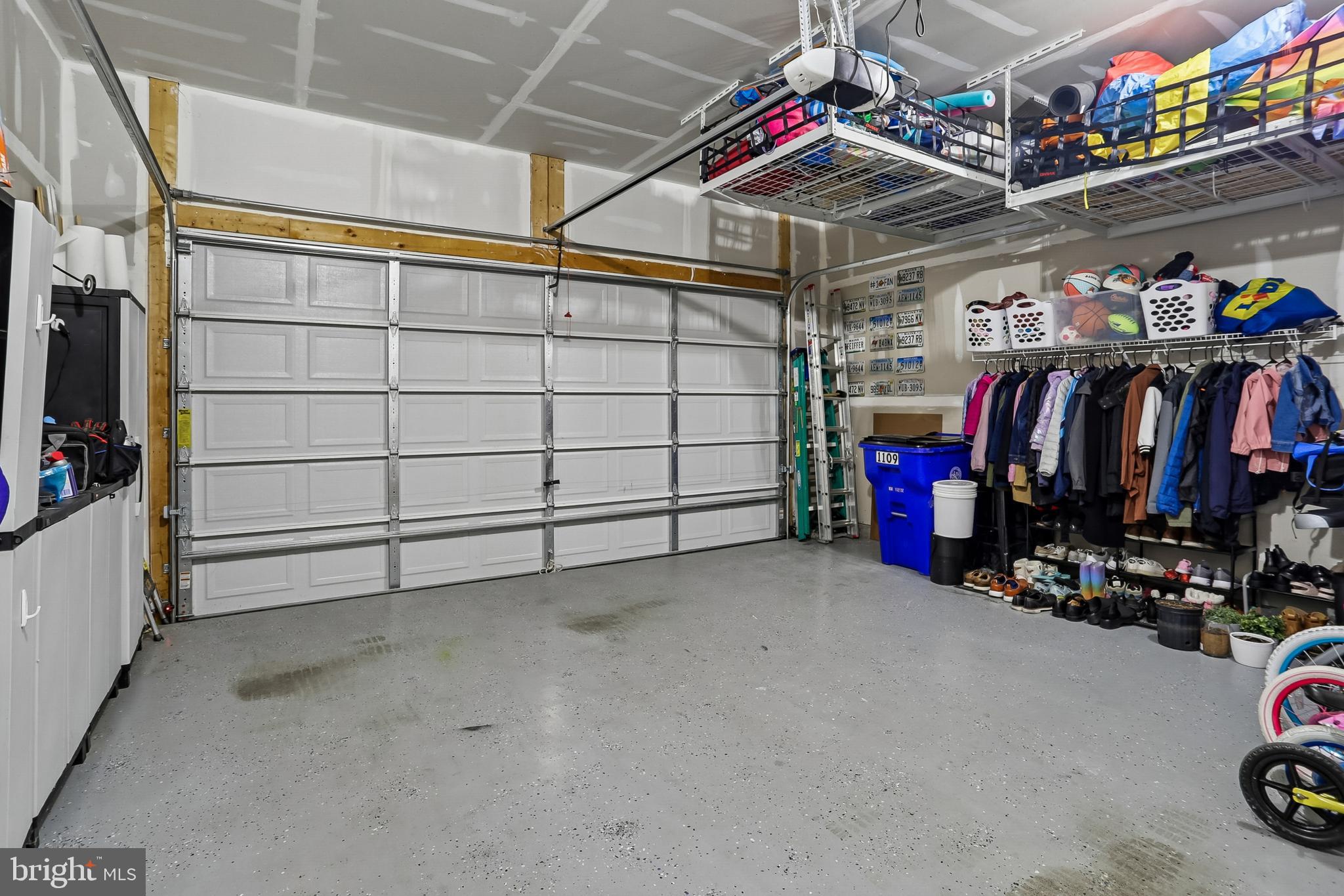 TUSCARORA CREEK - Residential