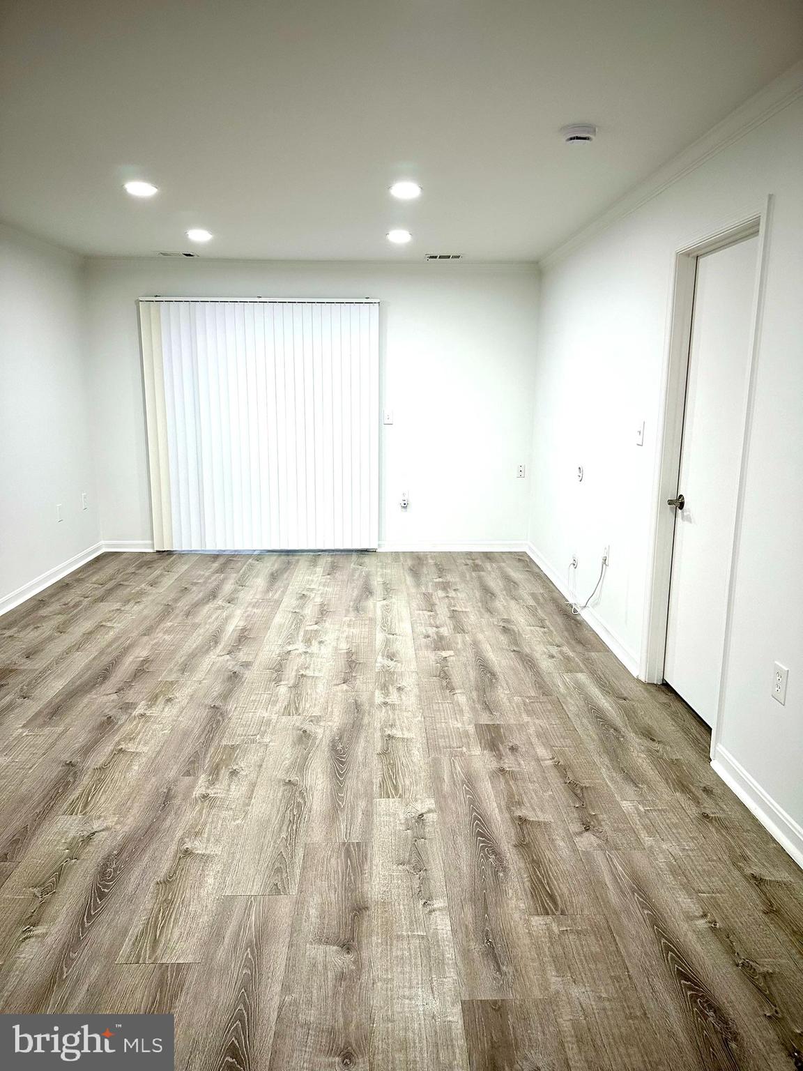 FLOWER HILL - Residential