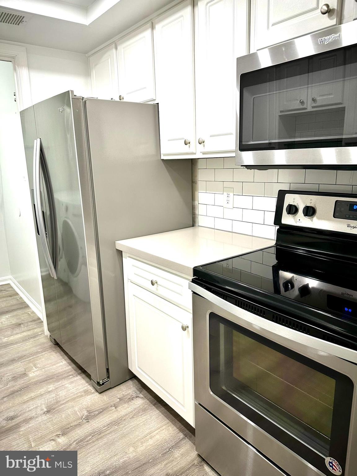 FLOWER HILL - Residential