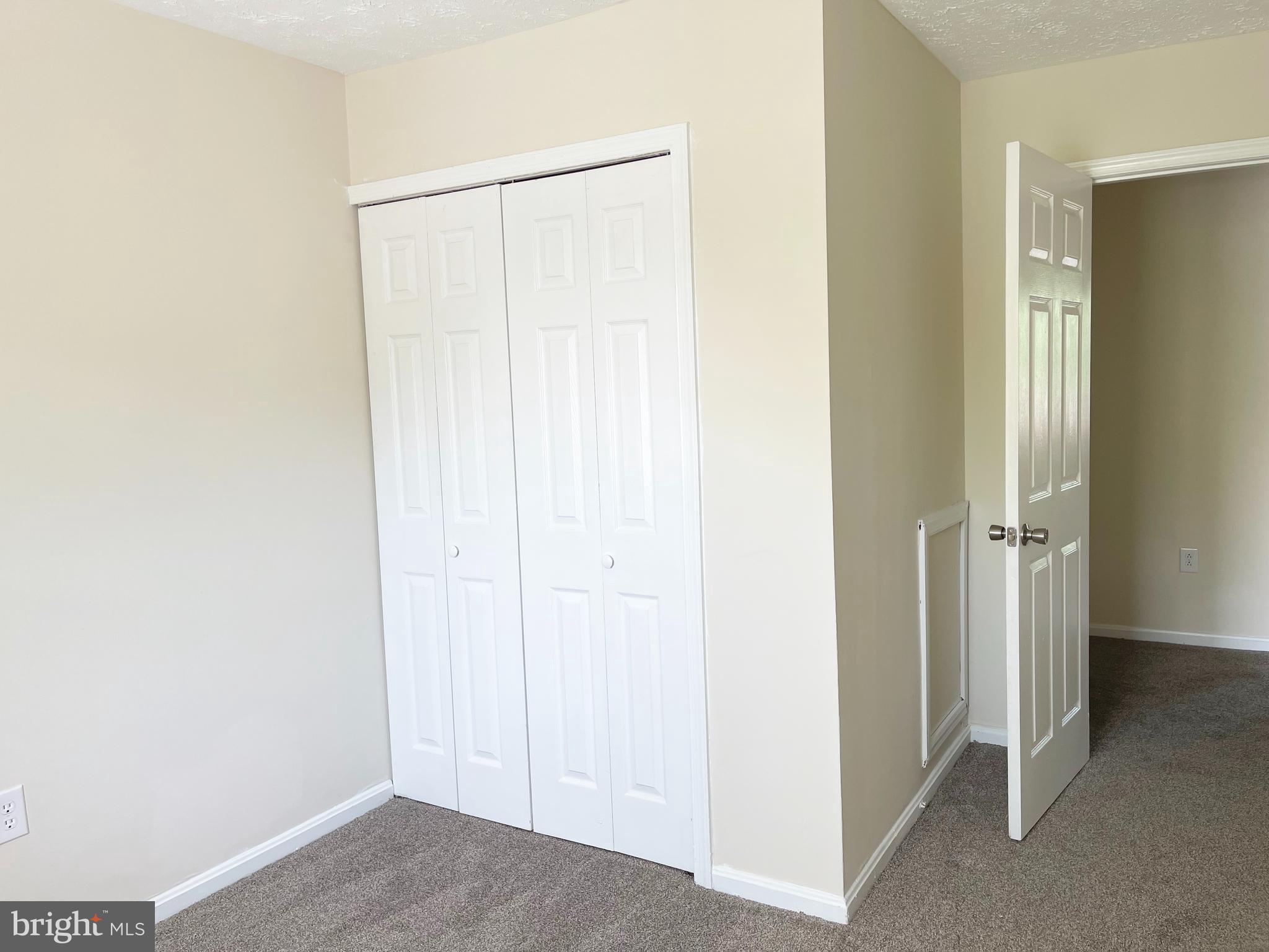 THE TOWNES AT WESTBURY - Residential