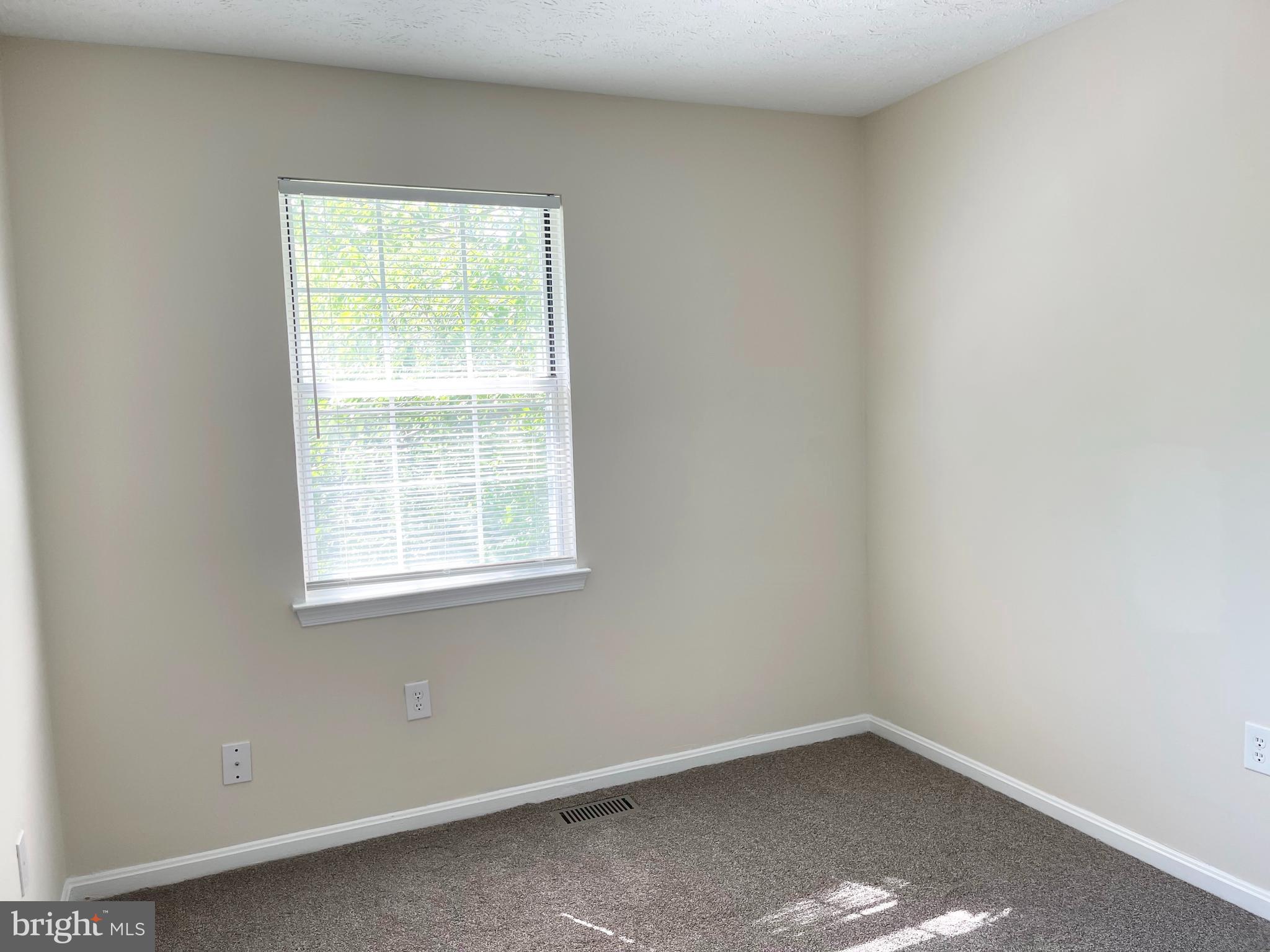 THE TOWNES AT WESTBURY - Residential