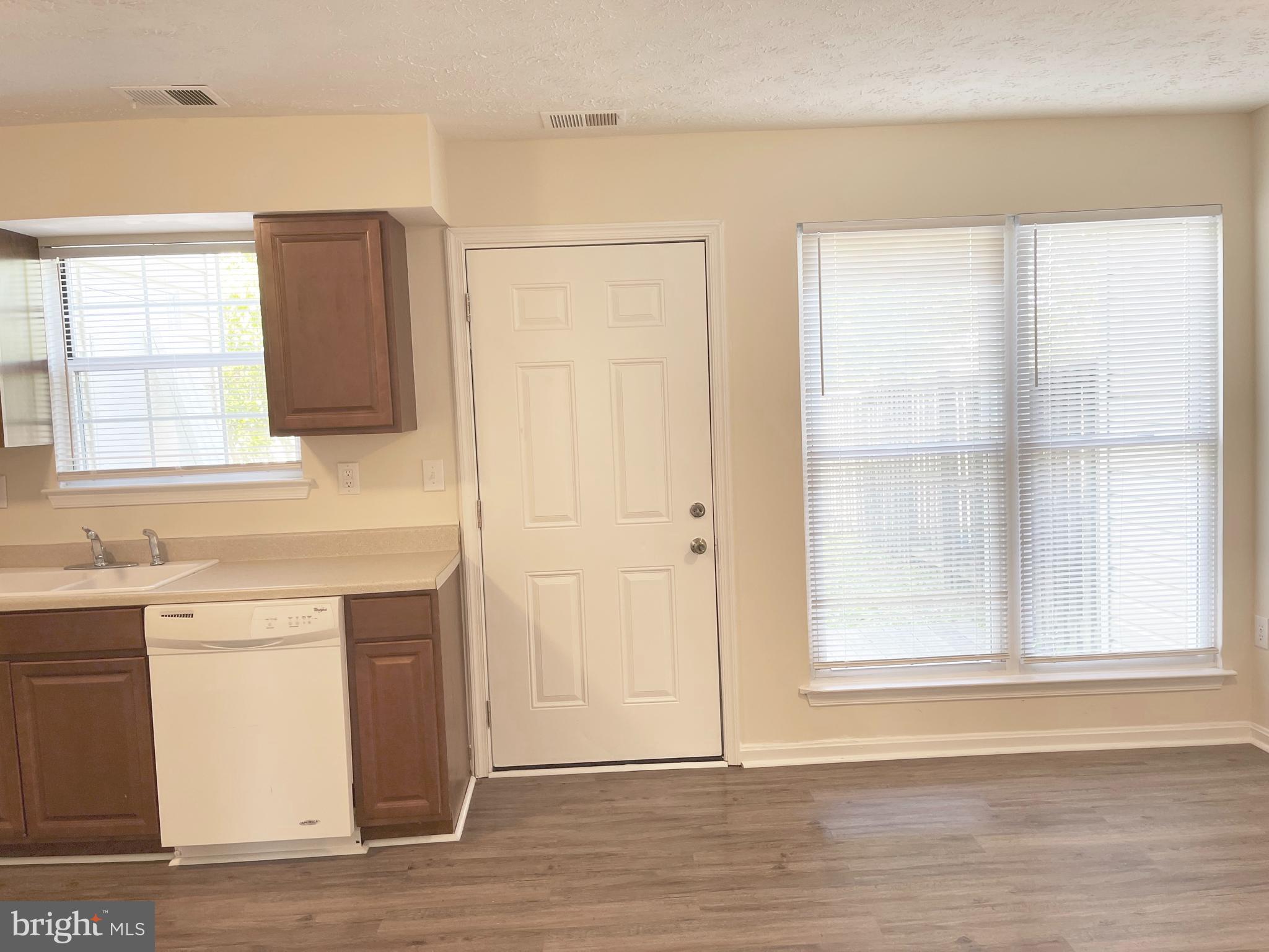 THE TOWNES AT WESTBURY - Residential