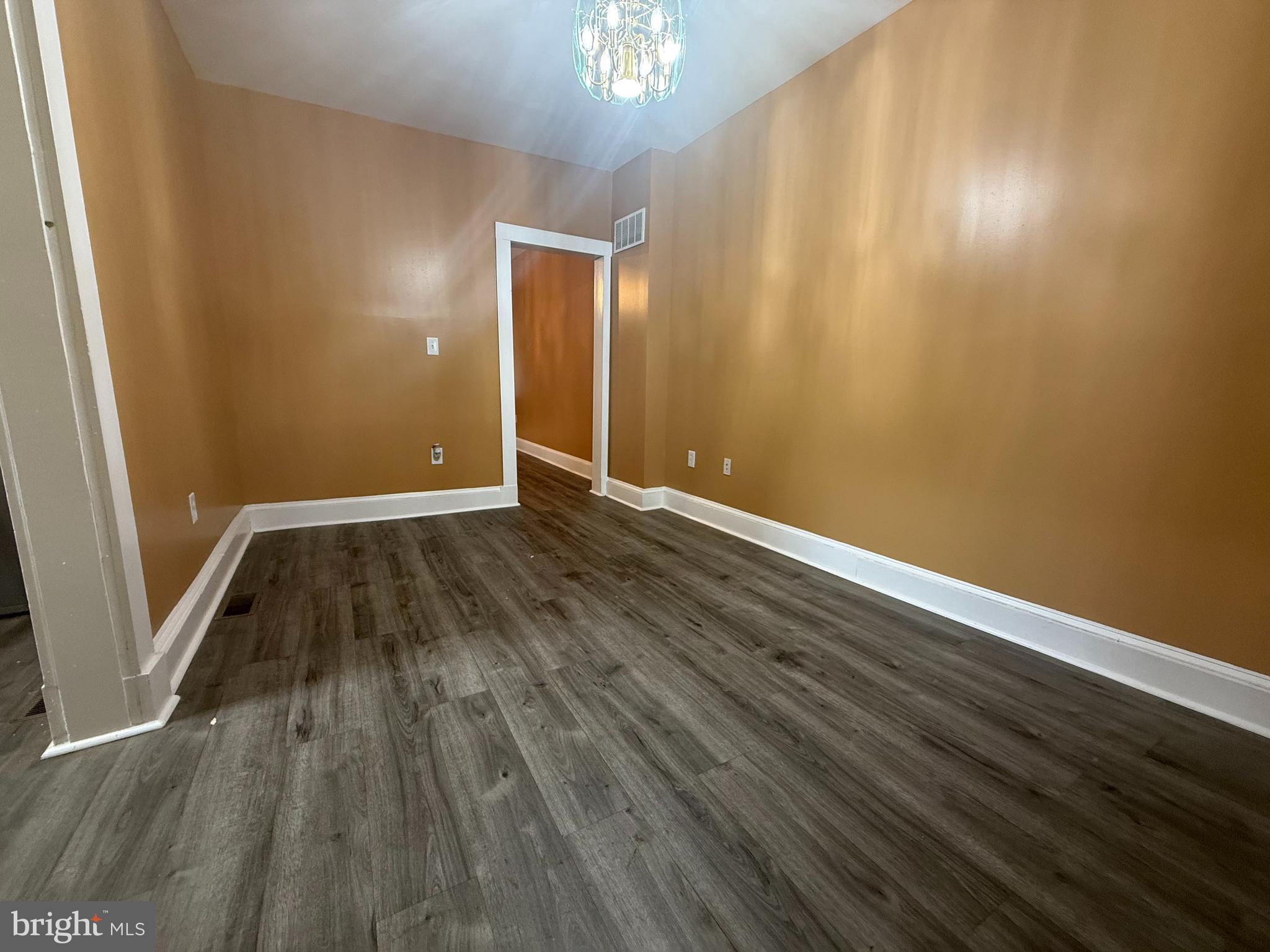 WARD 27 - Residential Lease