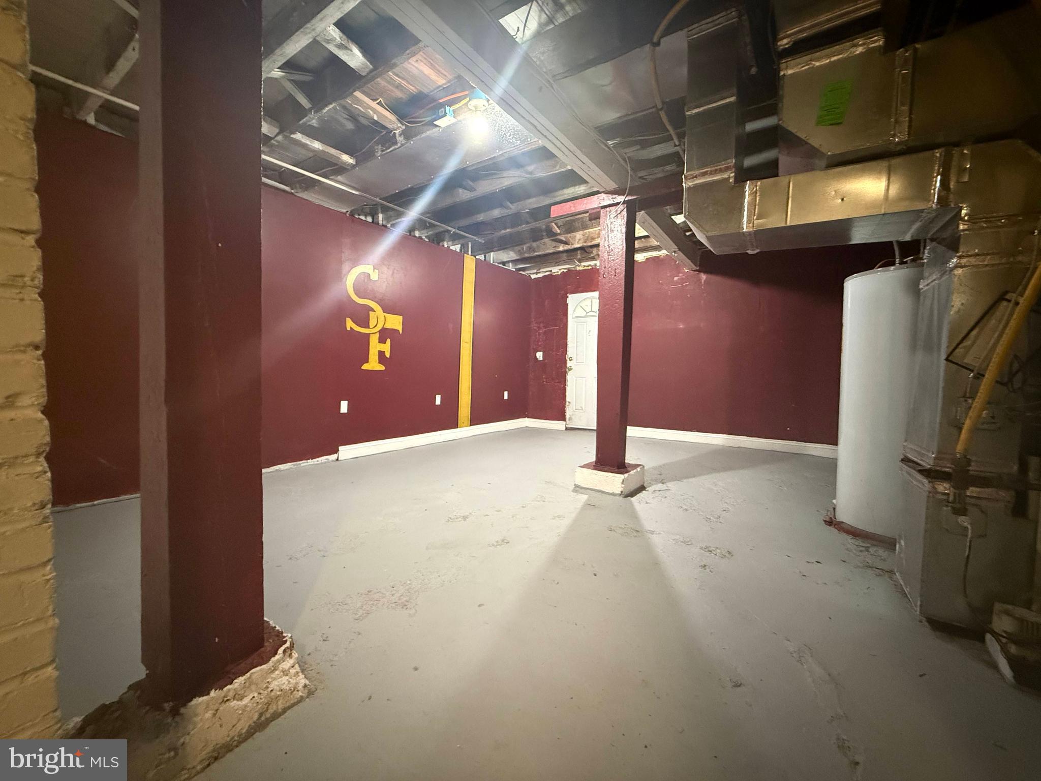 WARD 27 - Residential Lease