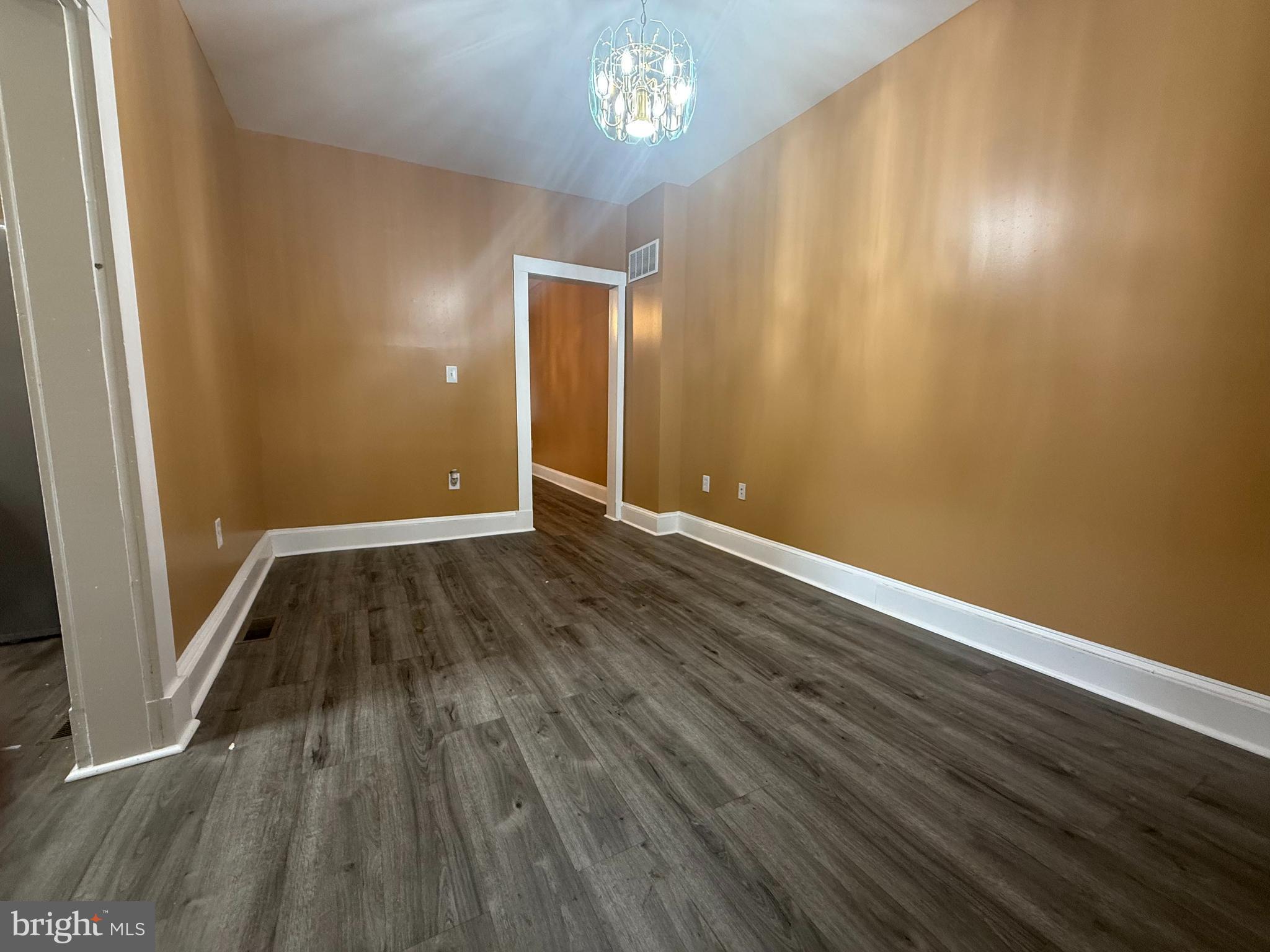 WARD 27 - Residential Lease