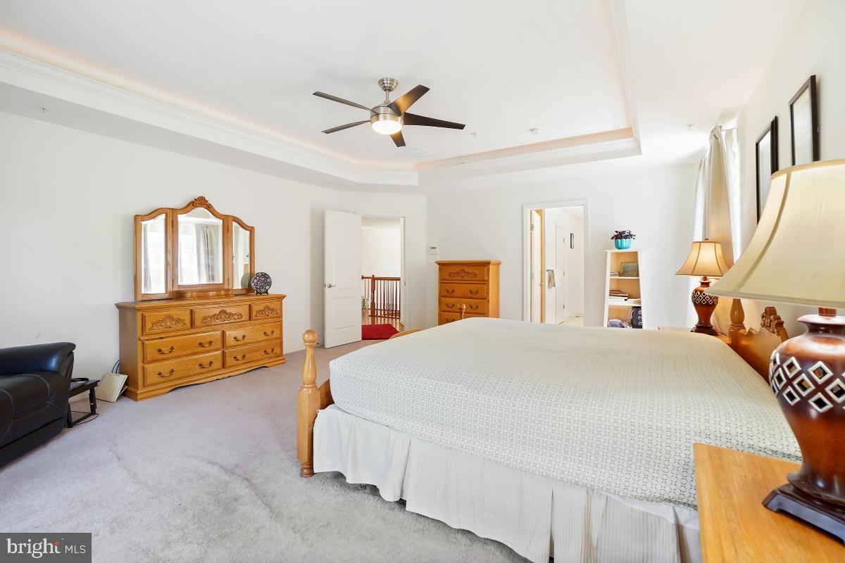 CENTENNIAL OVERLOOK - Residential Lease