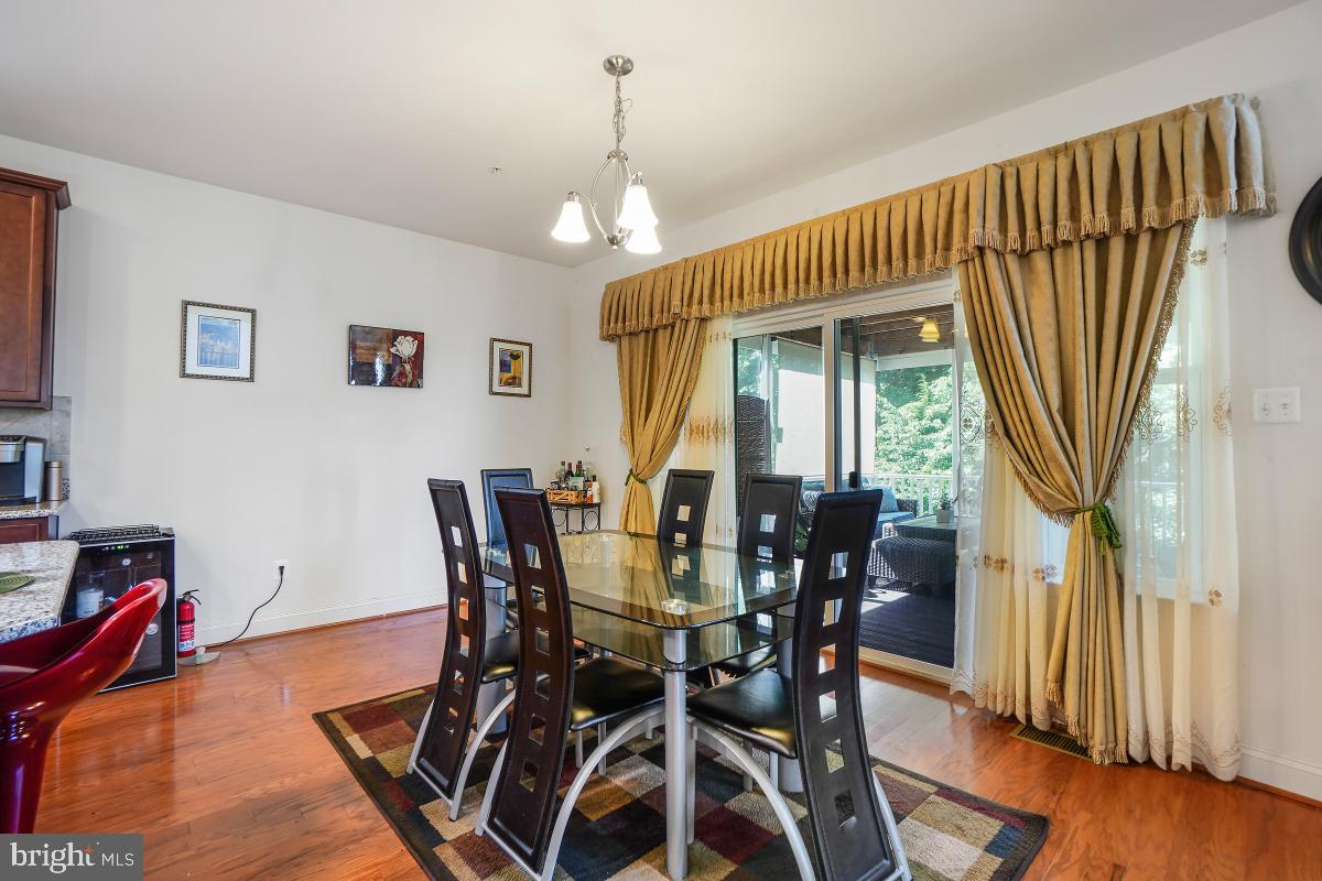 CENTENNIAL OVERLOOK - Residential Lease