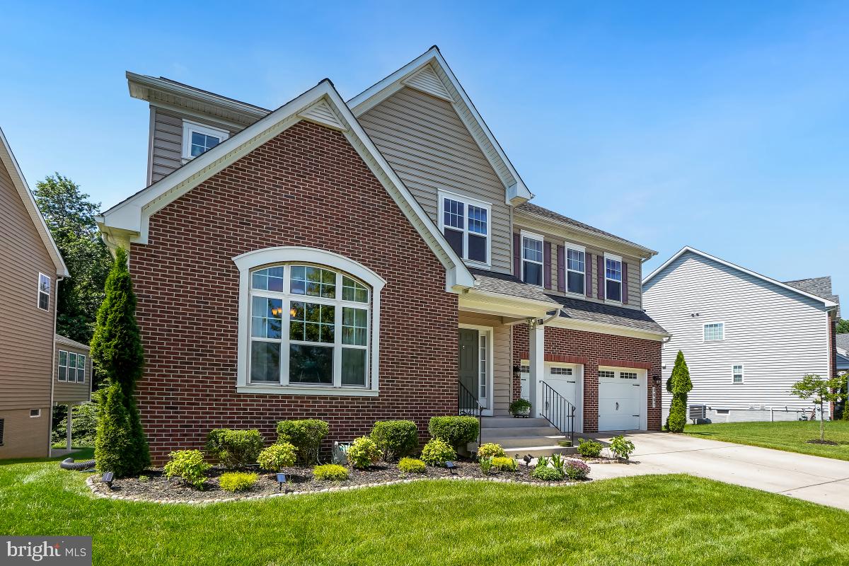 CENTENNIAL OVERLOOK - Residential Lease