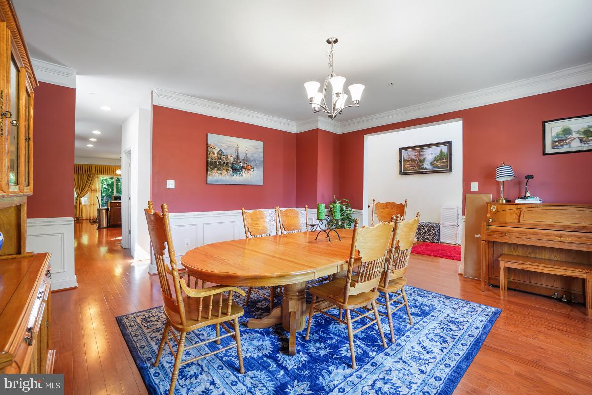 CENTENNIAL OVERLOOK - Residential Lease