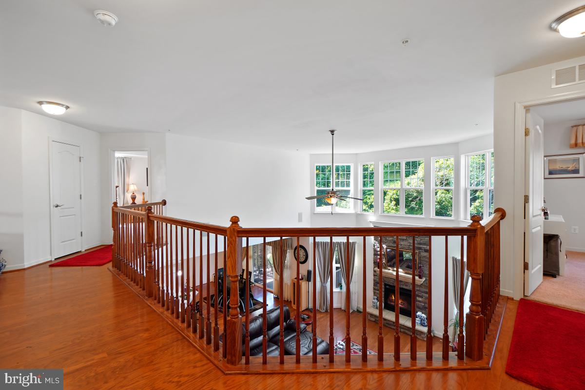 CENTENNIAL OVERLOOK - Residential Lease