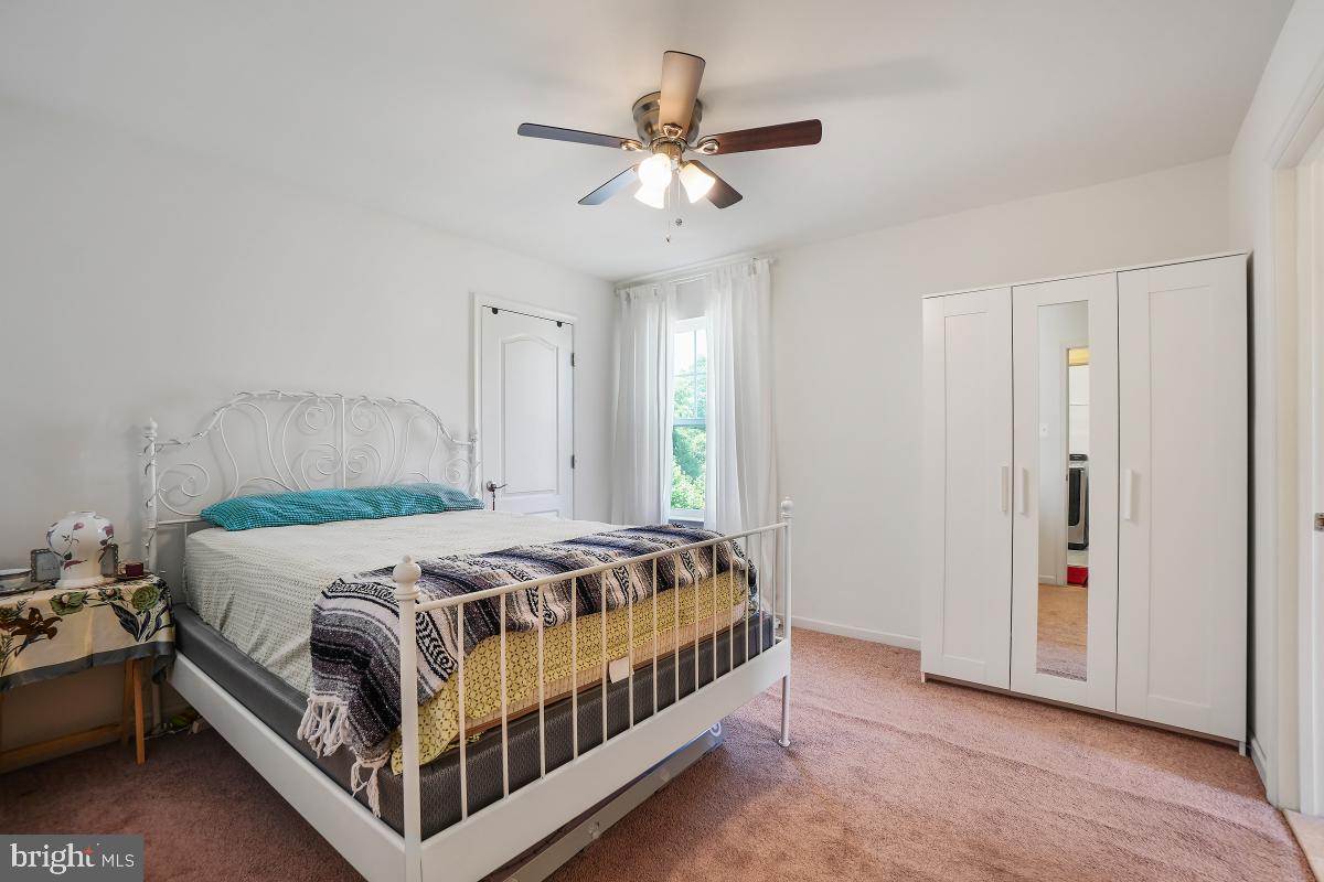 CENTENNIAL OVERLOOK - Residential Lease