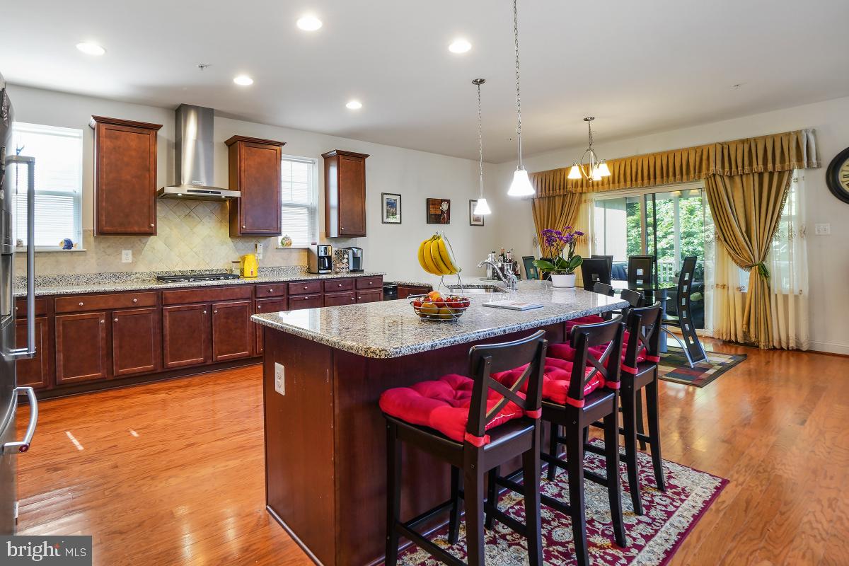 CENTENNIAL OVERLOOK - Residential Lease