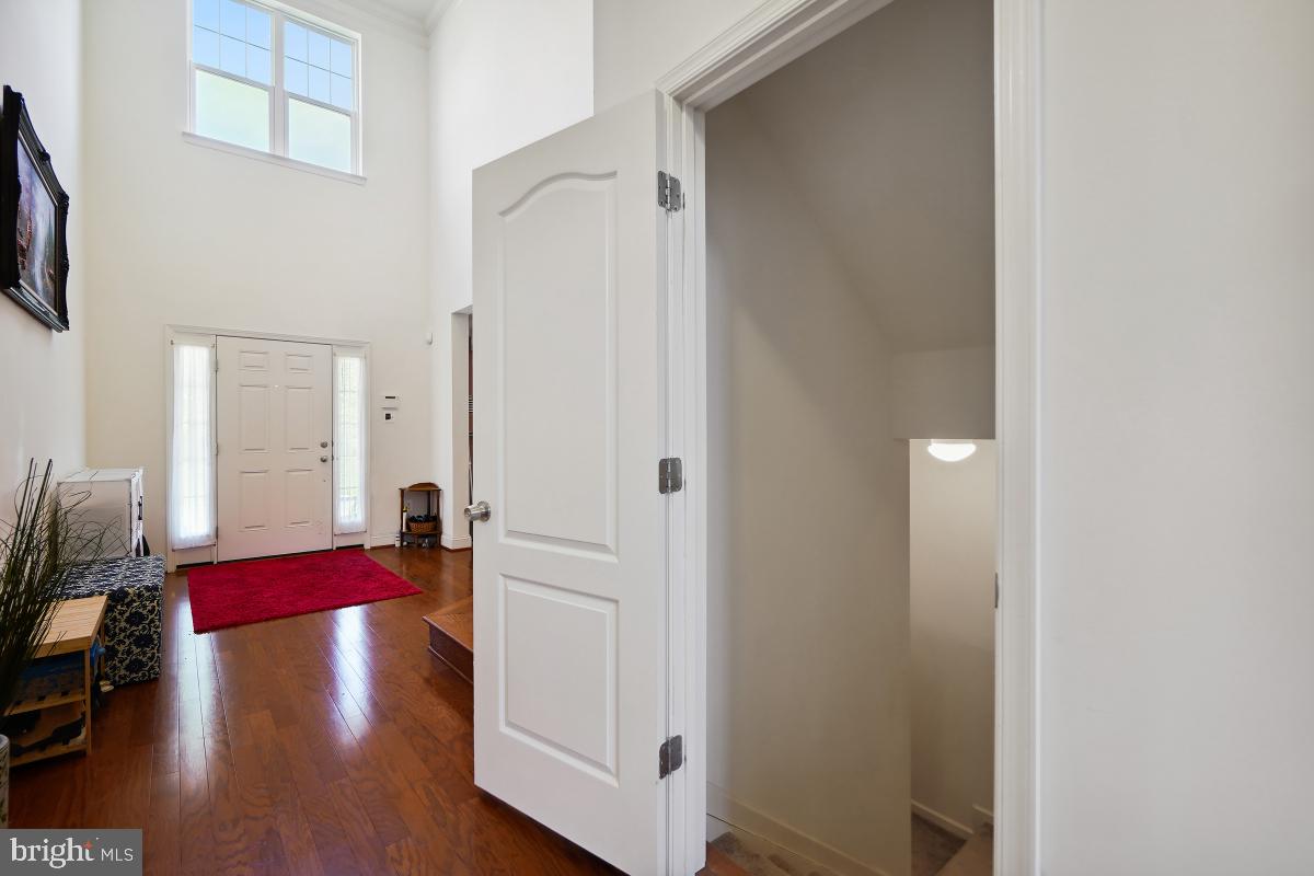 CENTENNIAL OVERLOOK - Residential Lease