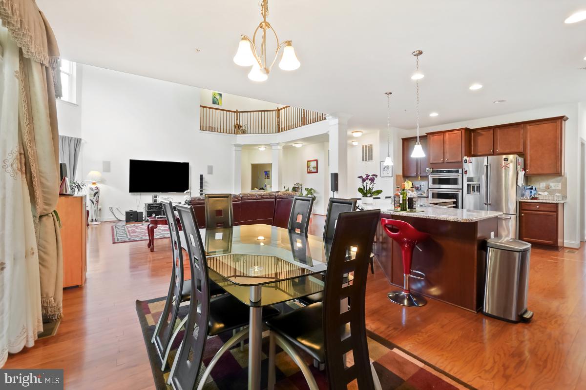 CENTENNIAL OVERLOOK - Residential Lease