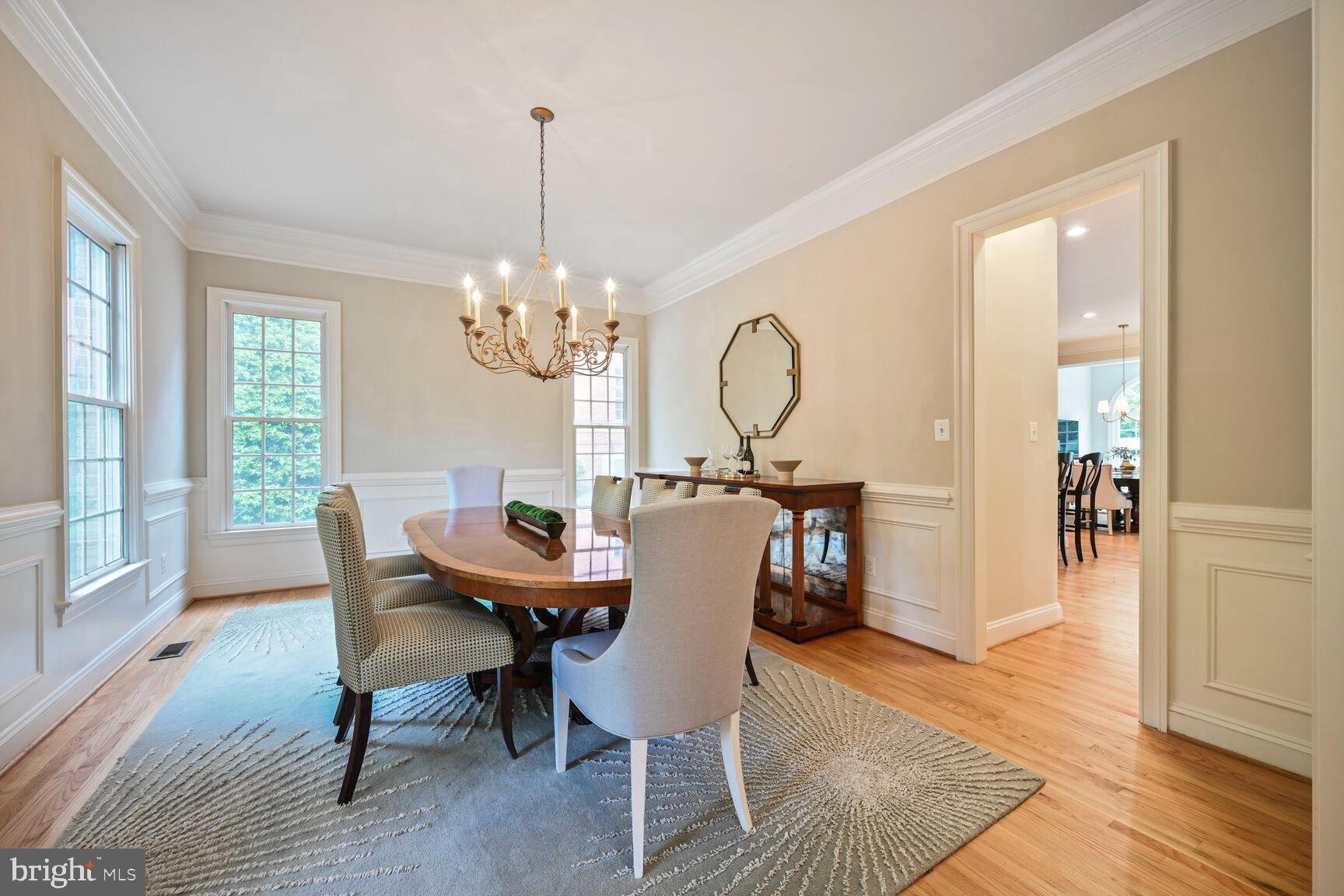 CHEVY CHASE COMMONS - Residential