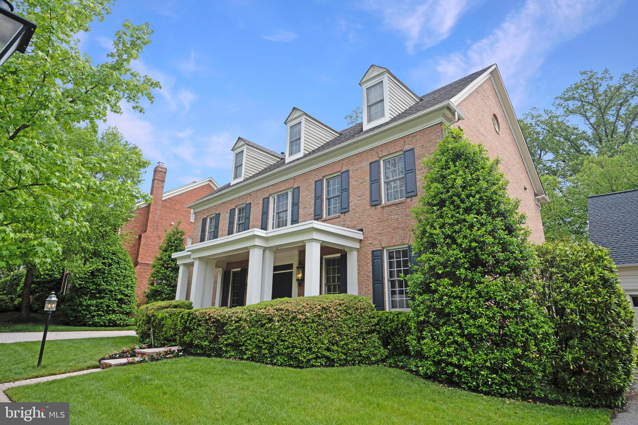 CHEVY CHASE COMMONS - Residential