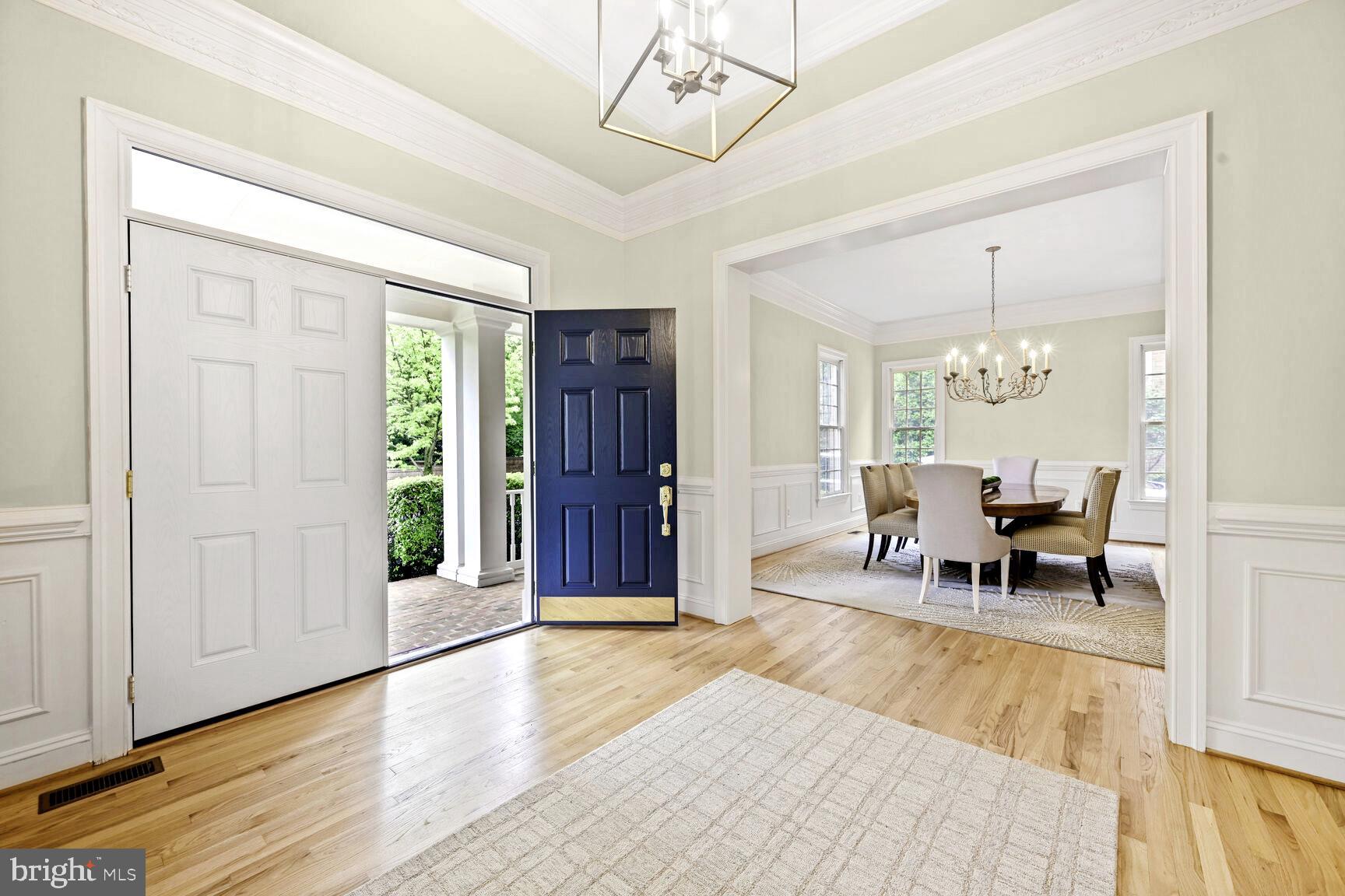 3713 VILLAGE PARK DRIVE
