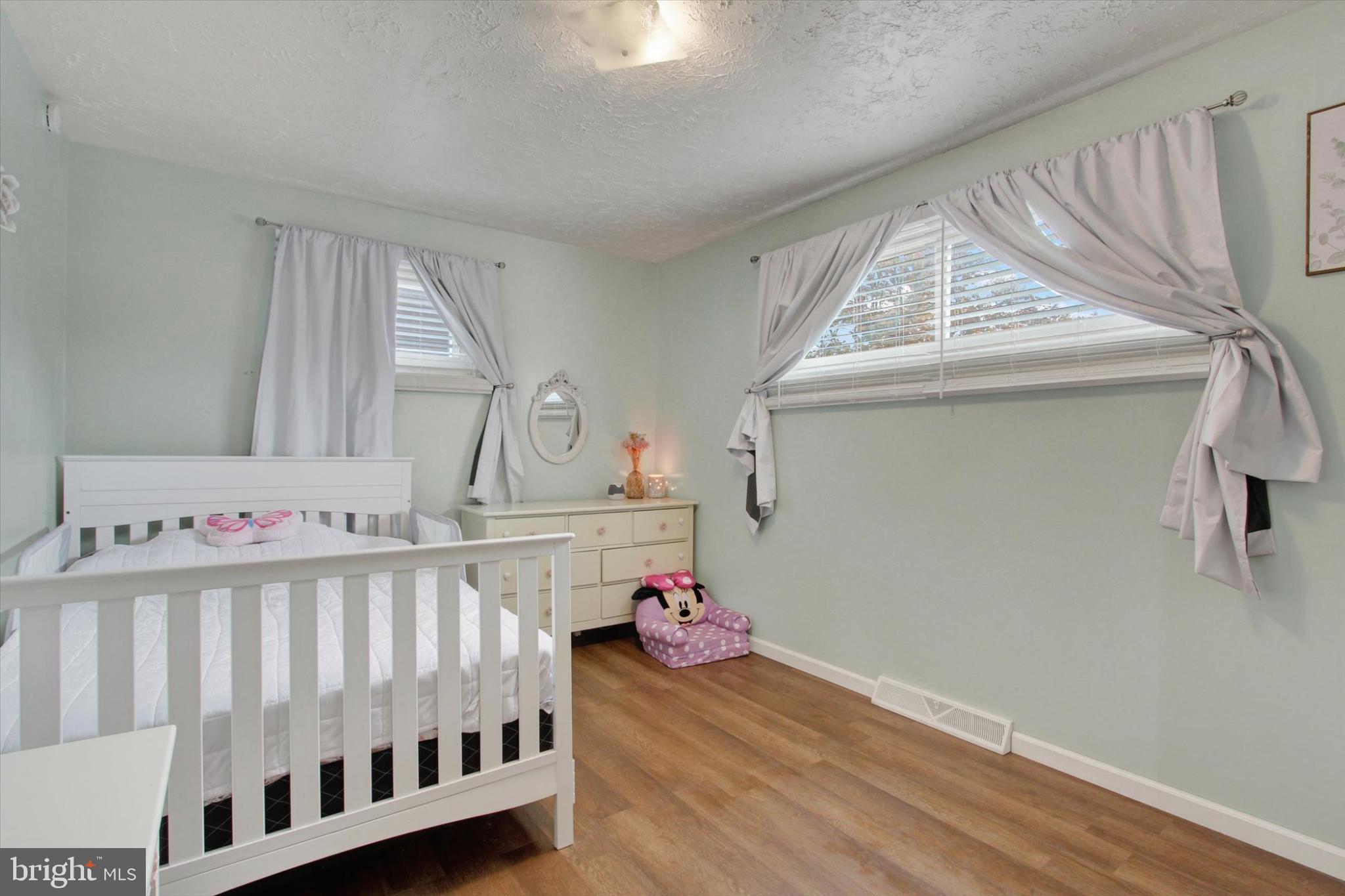 NEW OXFORD - Residential