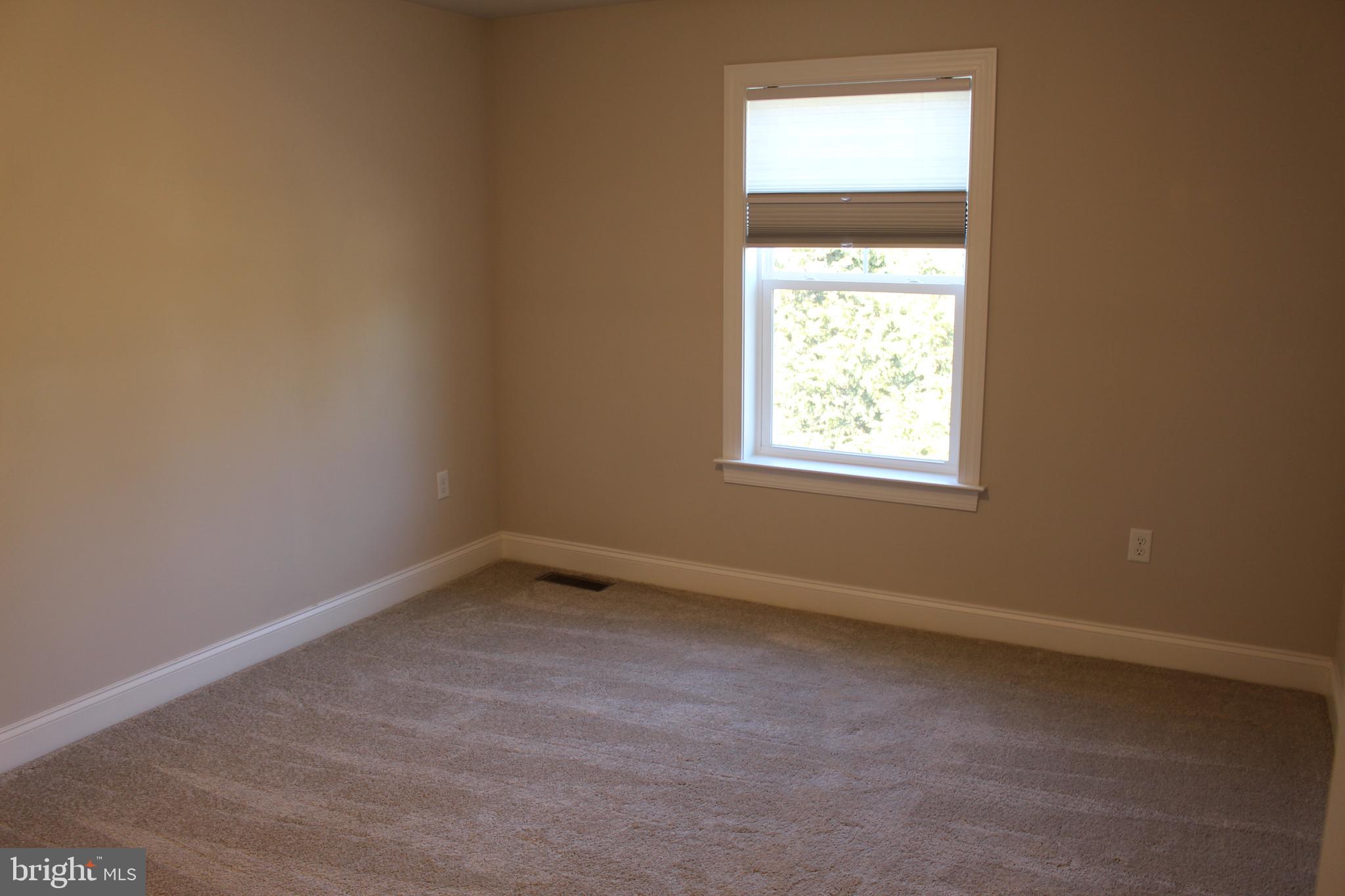 SPRING ROCK - Residential Lease