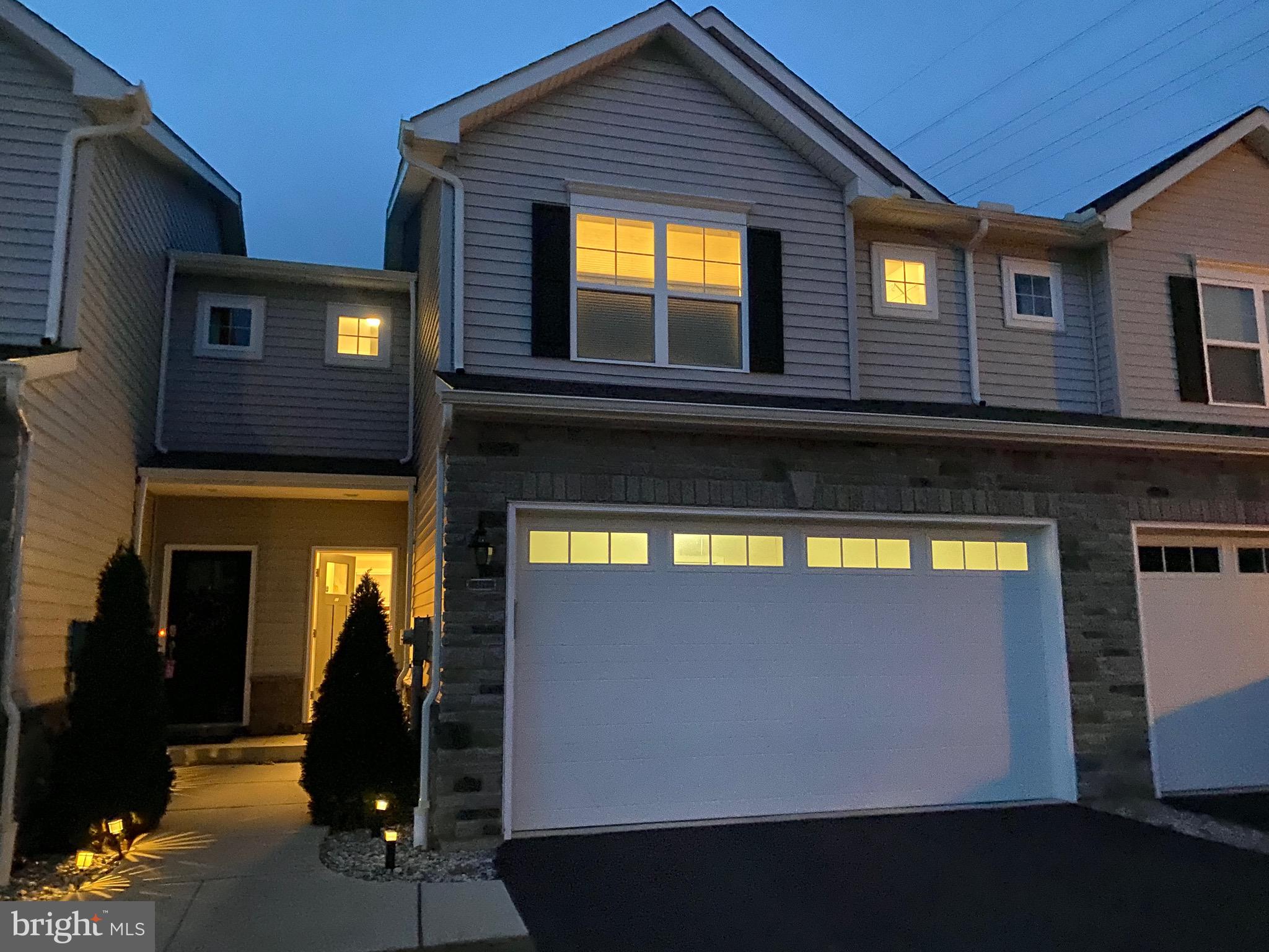 SPRING ROCK - Residential Lease