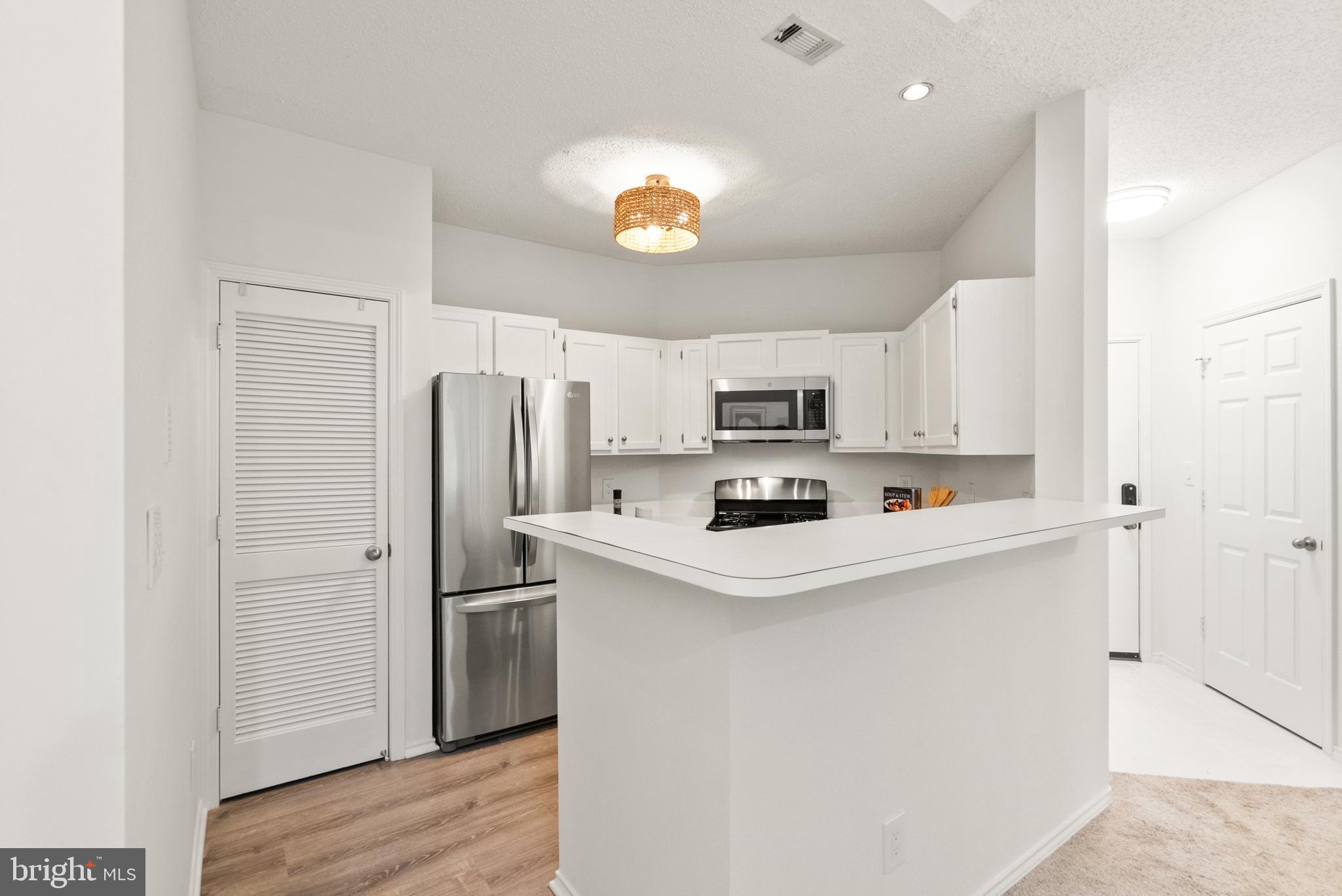 4400 HELMSFORD LANE 202