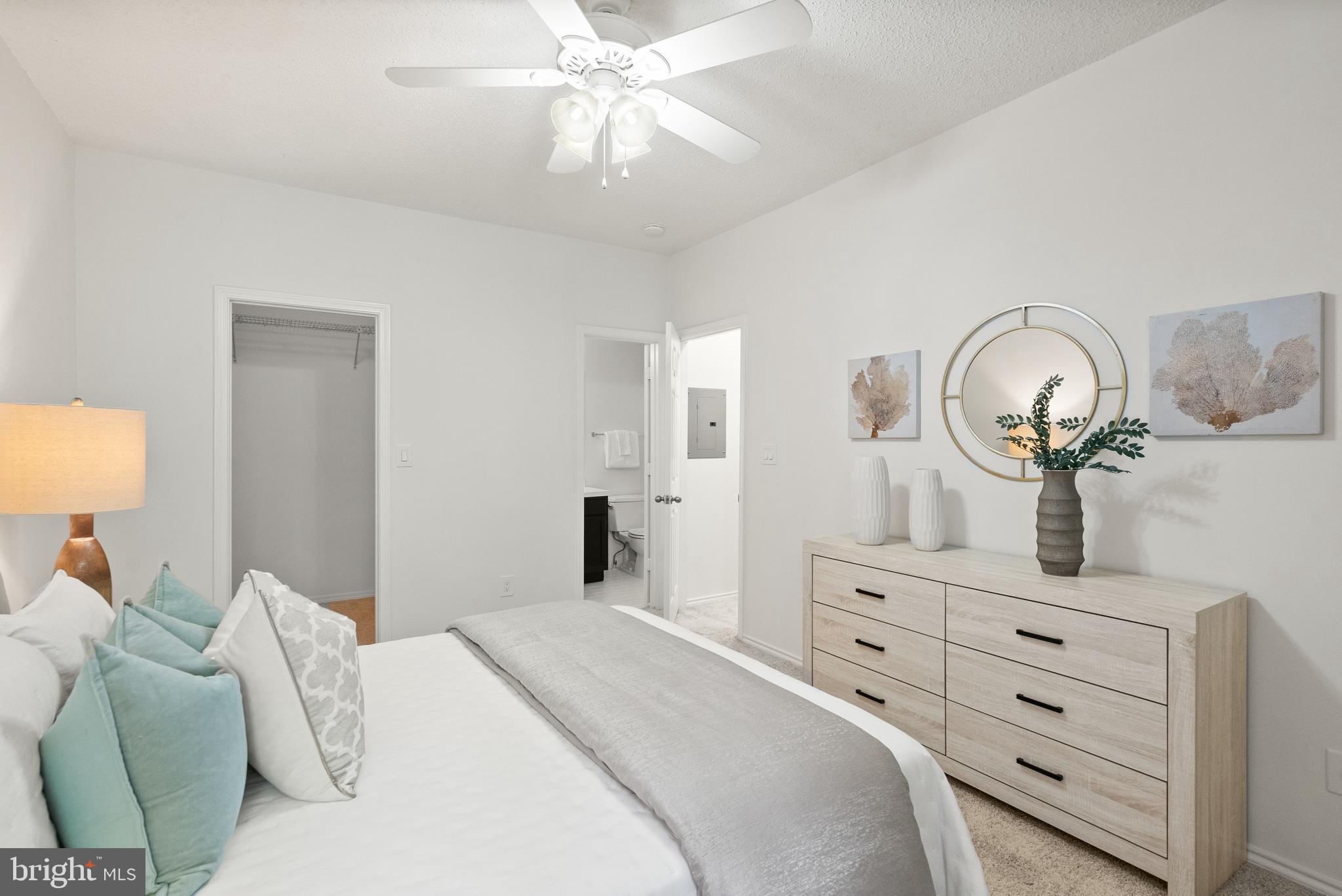 STONECROFT CONDO - Residential