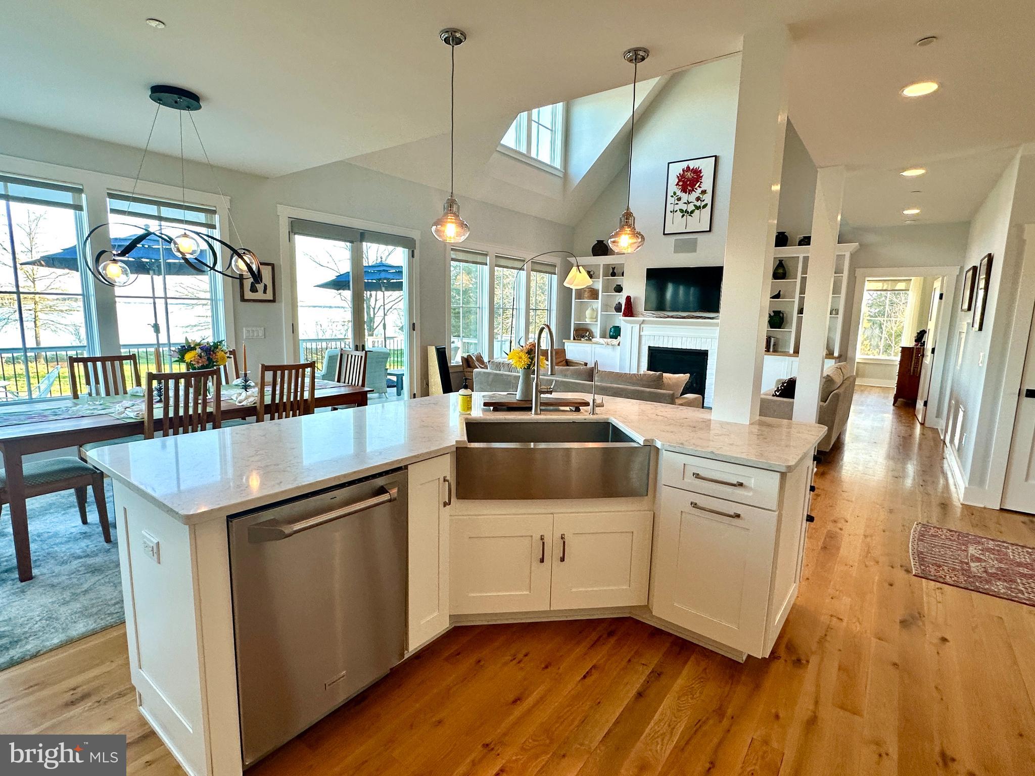 BACHELORS POINT - Residential