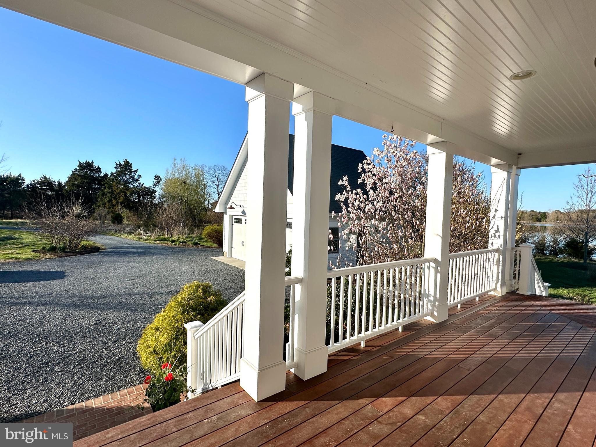 BACHELORS POINT - Residential