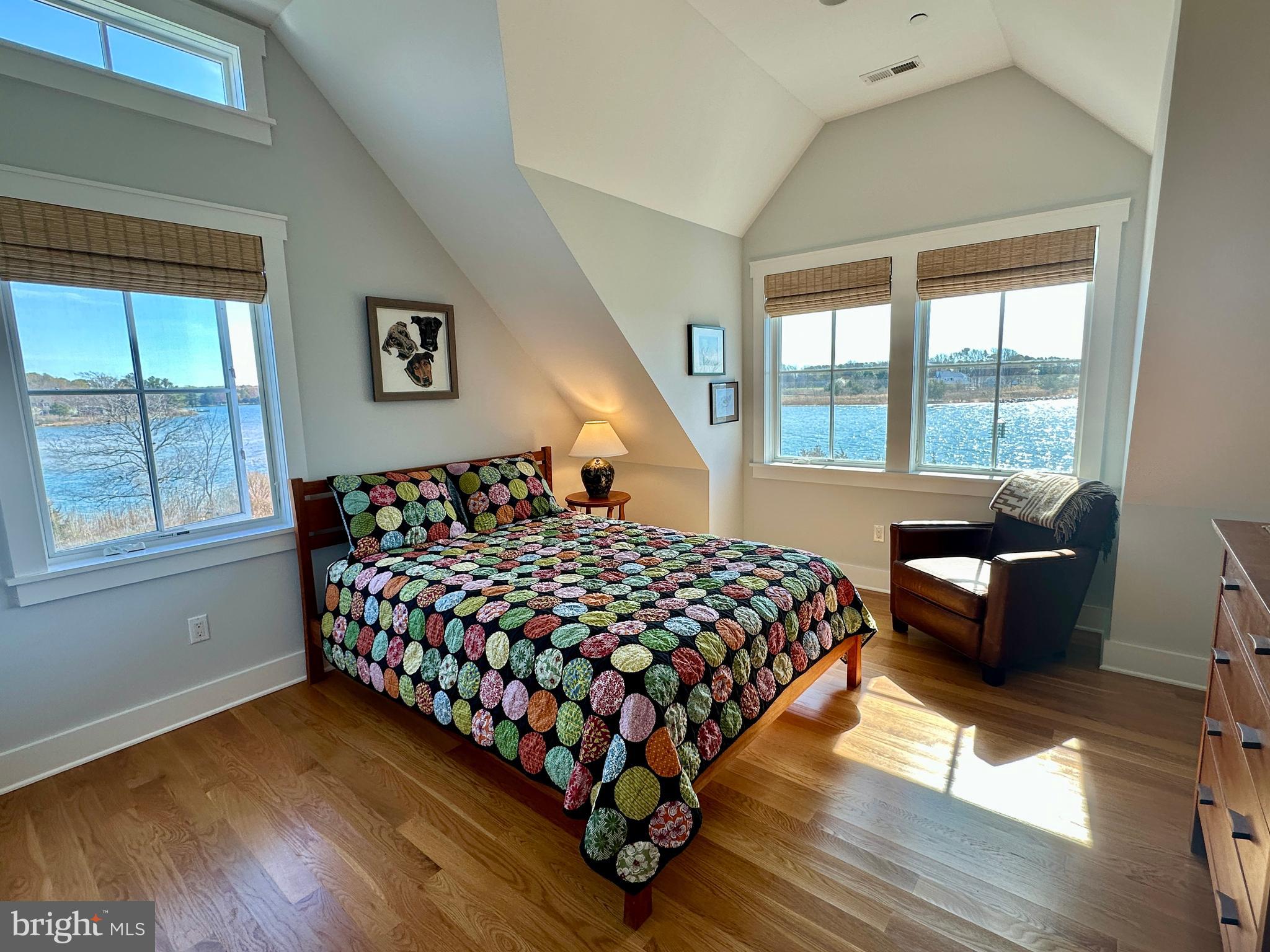 BACHELORS POINT - Residential