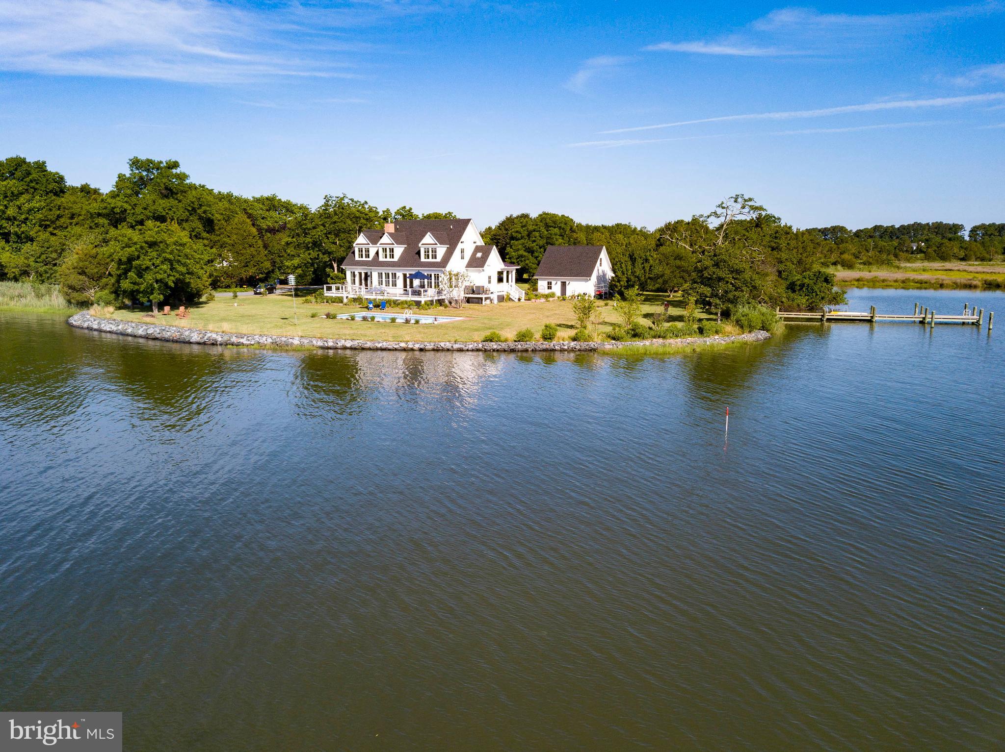 BACHELORS POINT - Residential