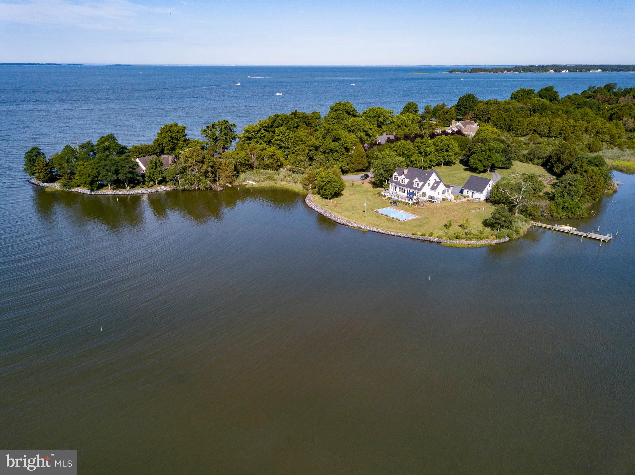 BACHELORS POINT - Residential