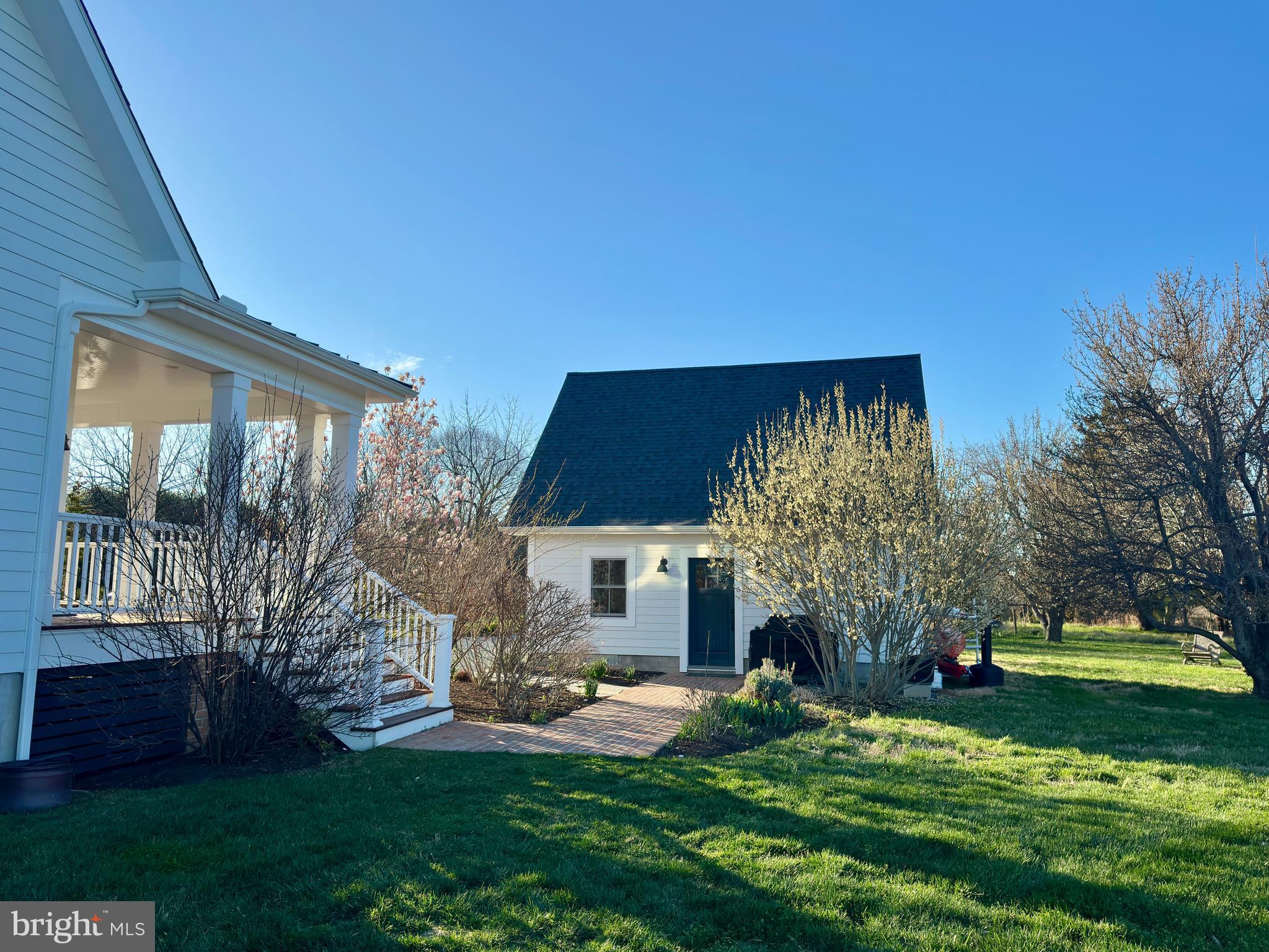 BACHELORS POINT - Residential