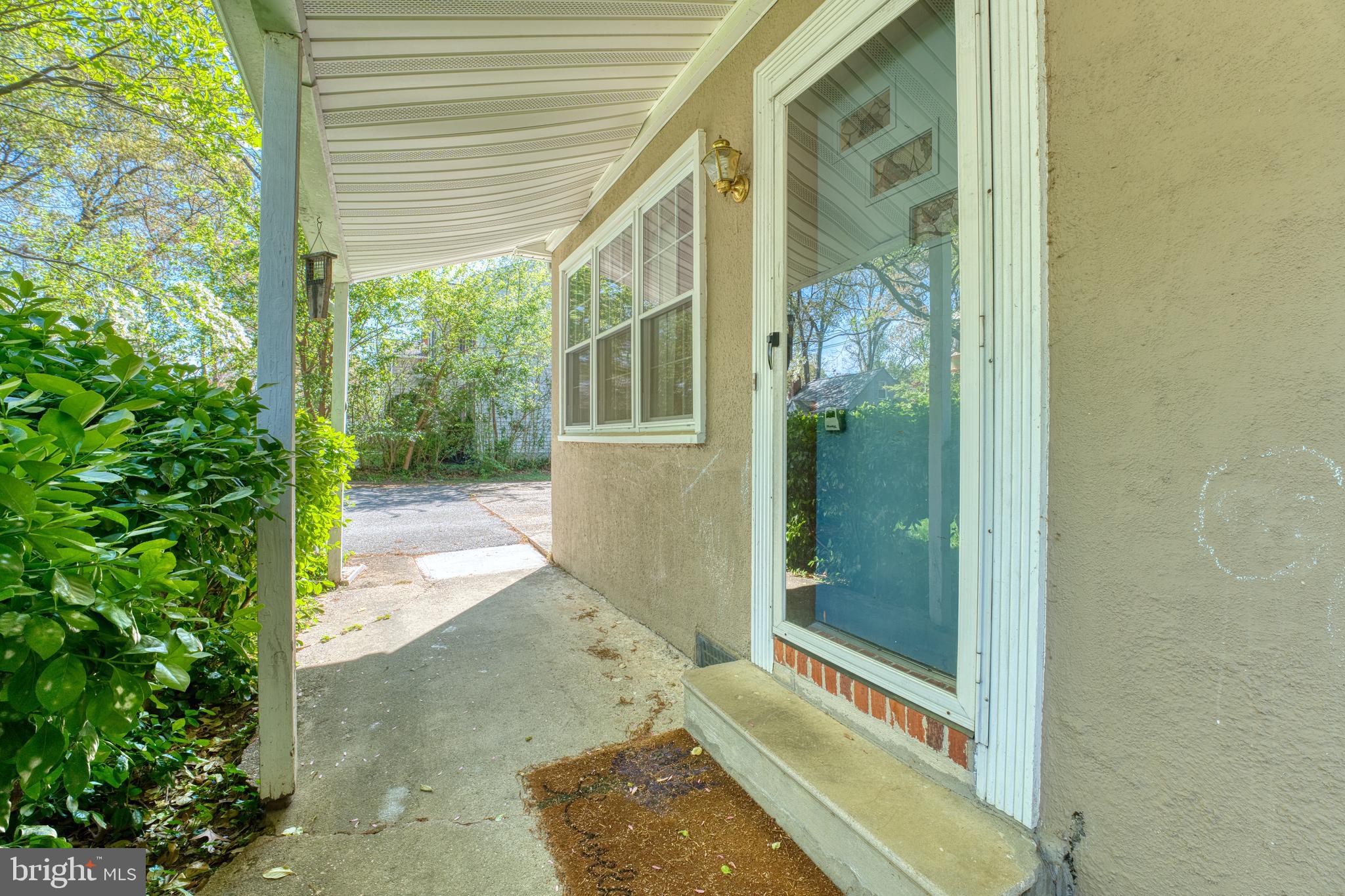 602 KNOLLWOOD ROAD