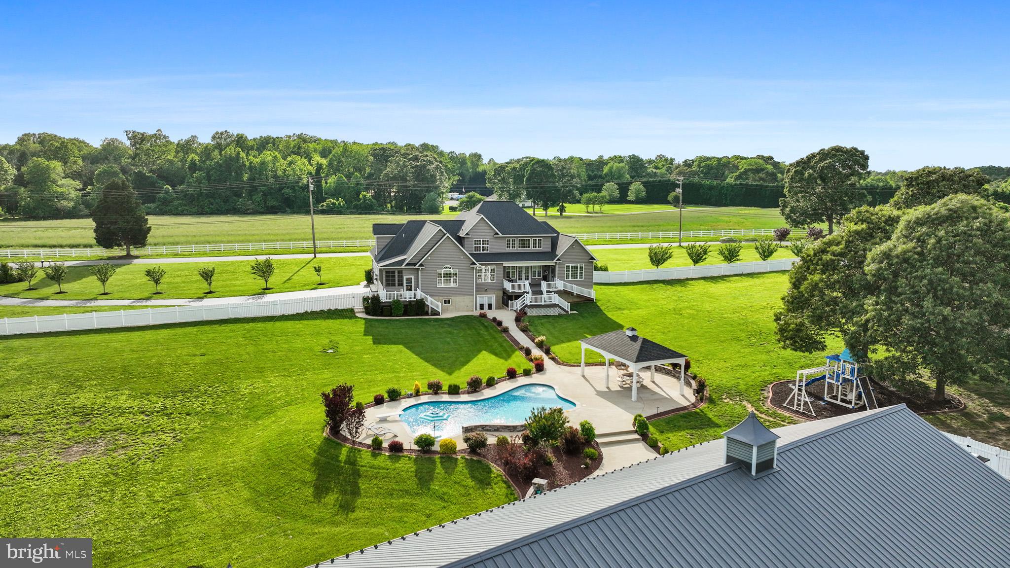 MATAPEAKE - Residential